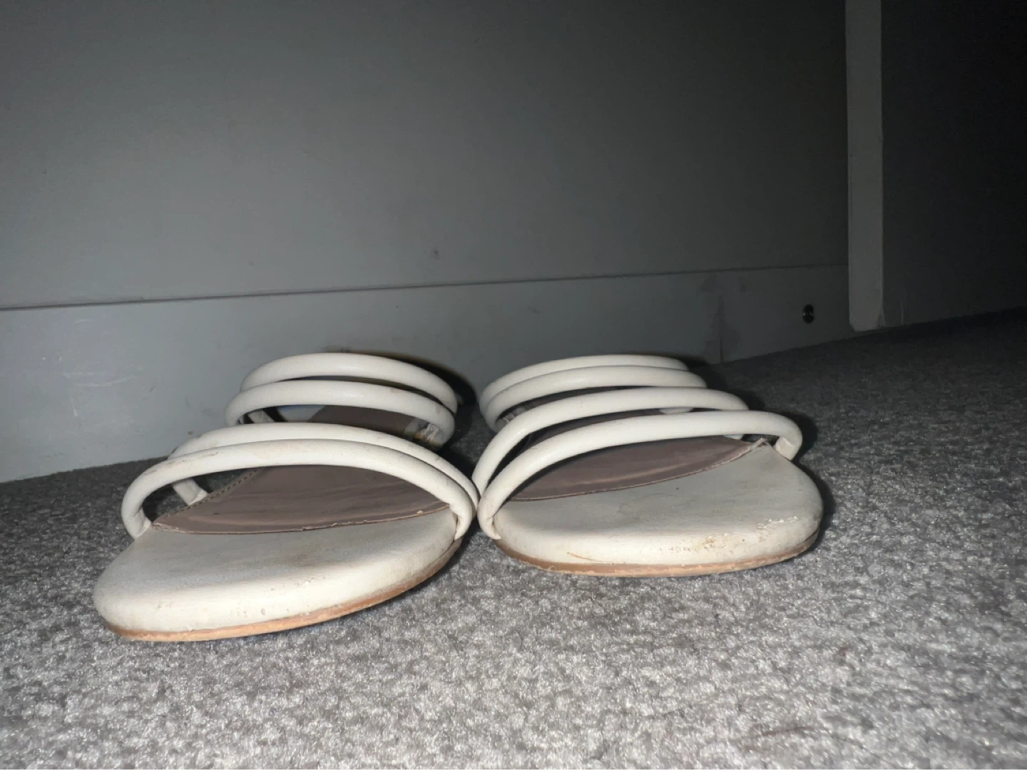 BCBGeneration White Slide Sandals - photo 2