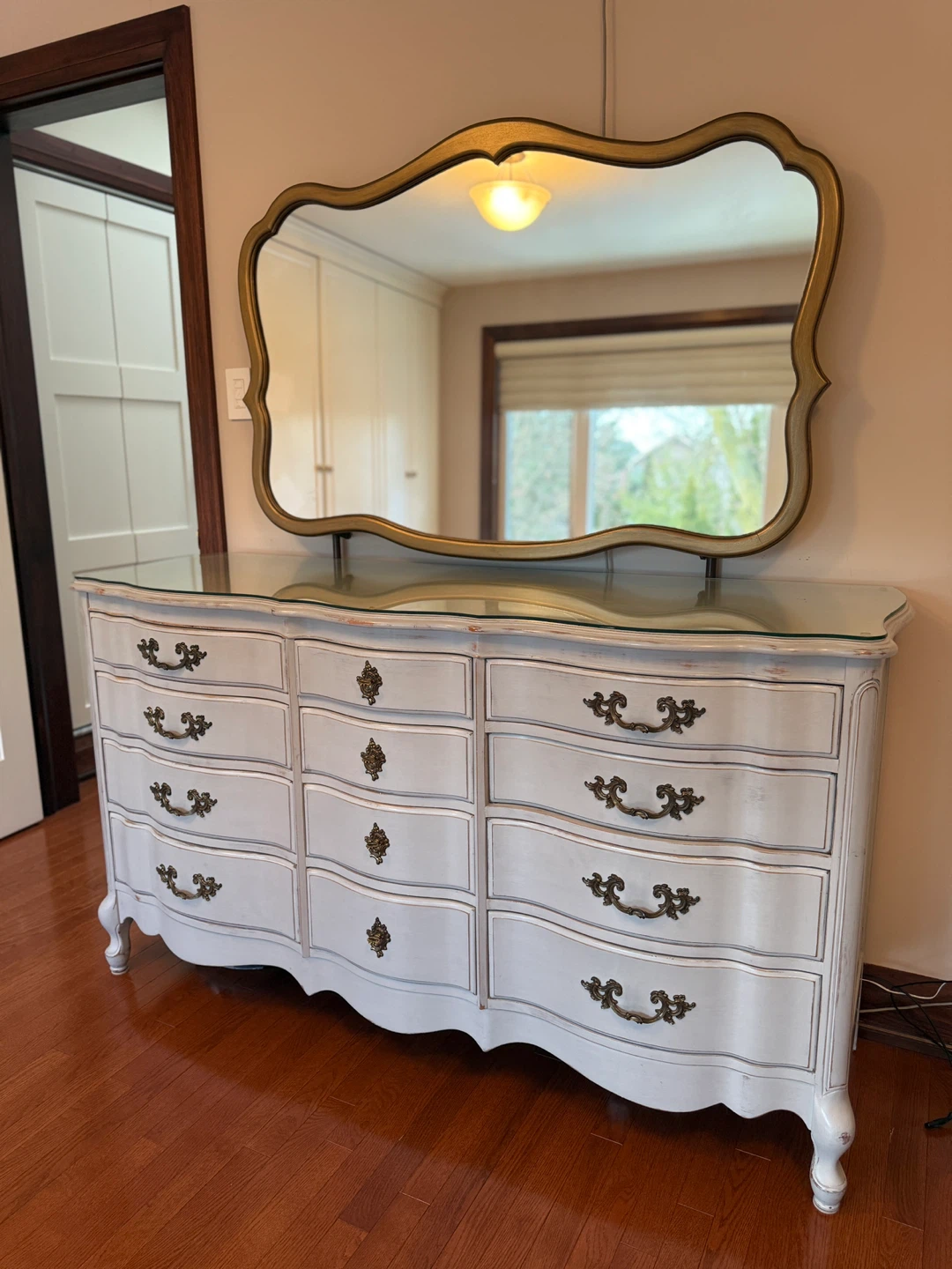 Vintage French Provincial Dresser with Mirror - photo 2
