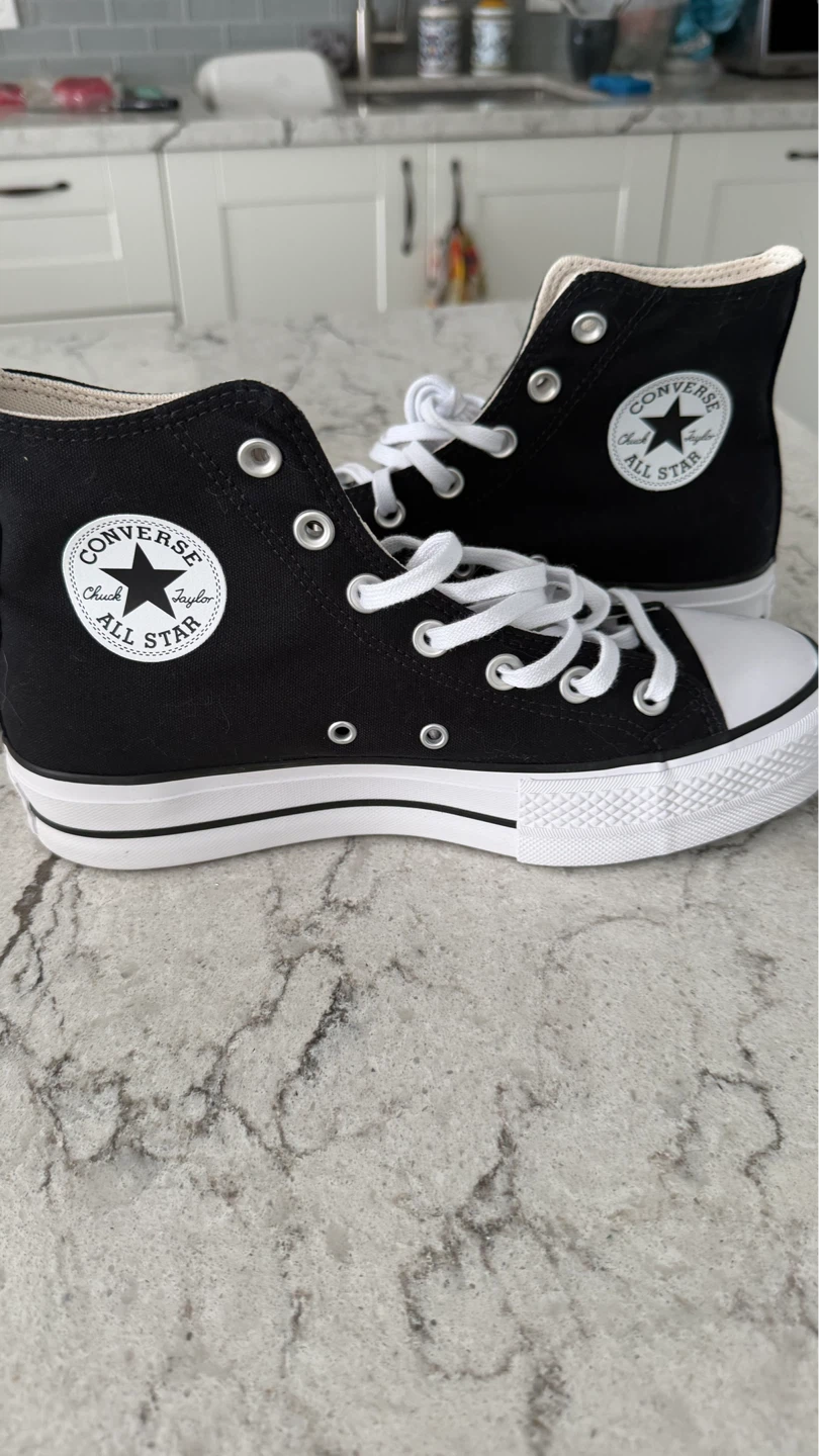 Converse Chuck Taylor All Star High Top Sneakers