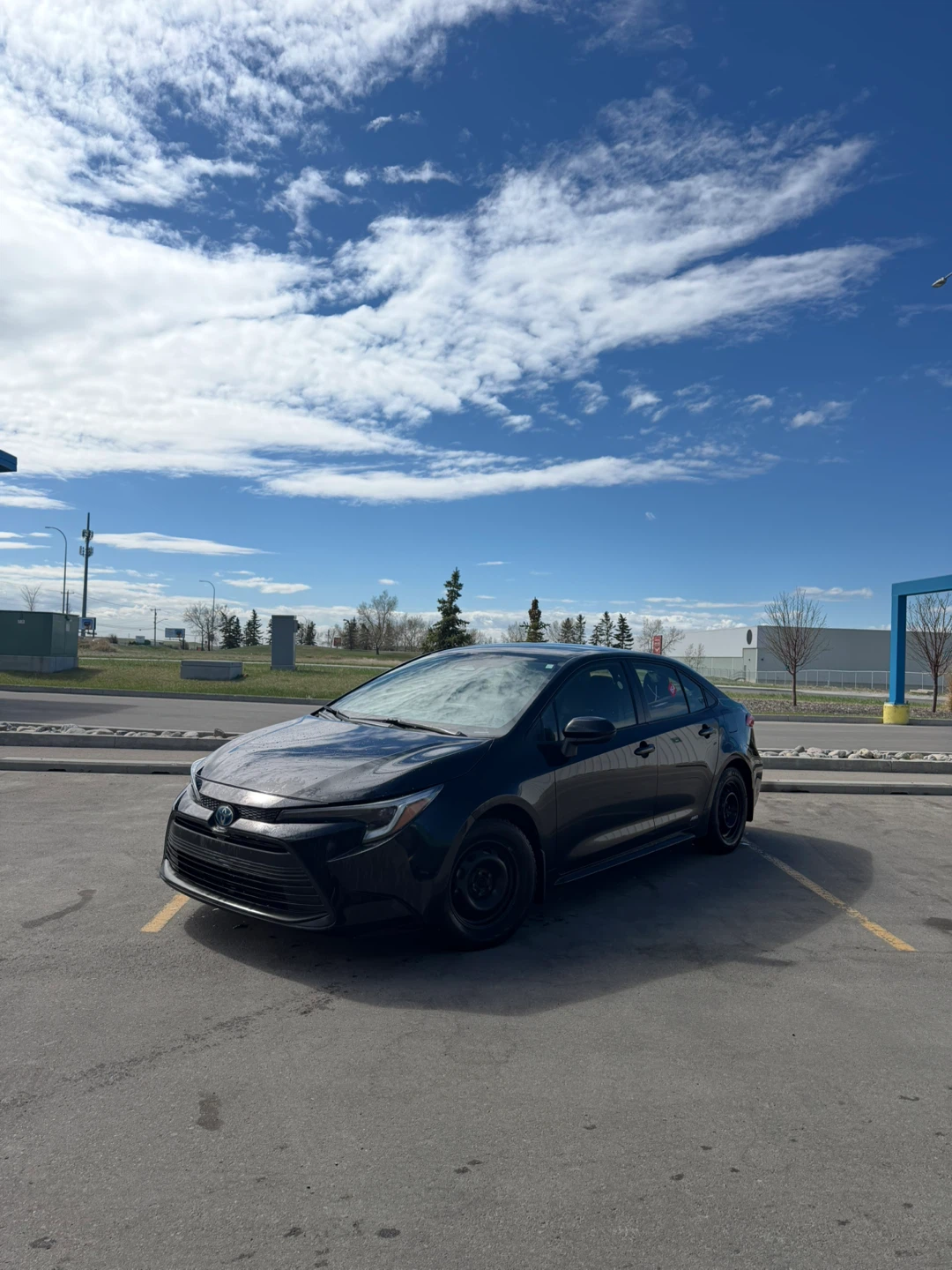 2023 Toyota Corolla Hybrid AWD - photo 2