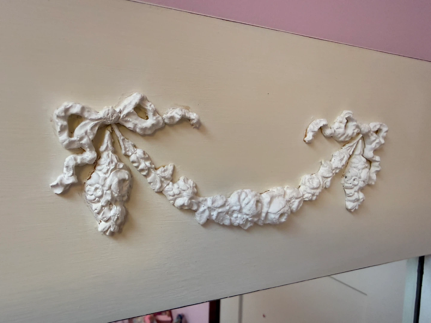 Decorative Wall Mirror with Floral Accents - photo 2