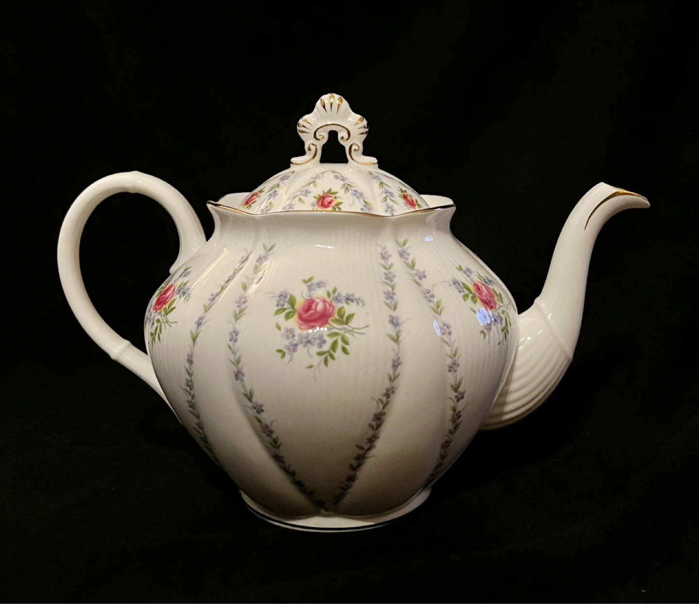 Vintage Royal Albert English Floral Teapot - photo 2