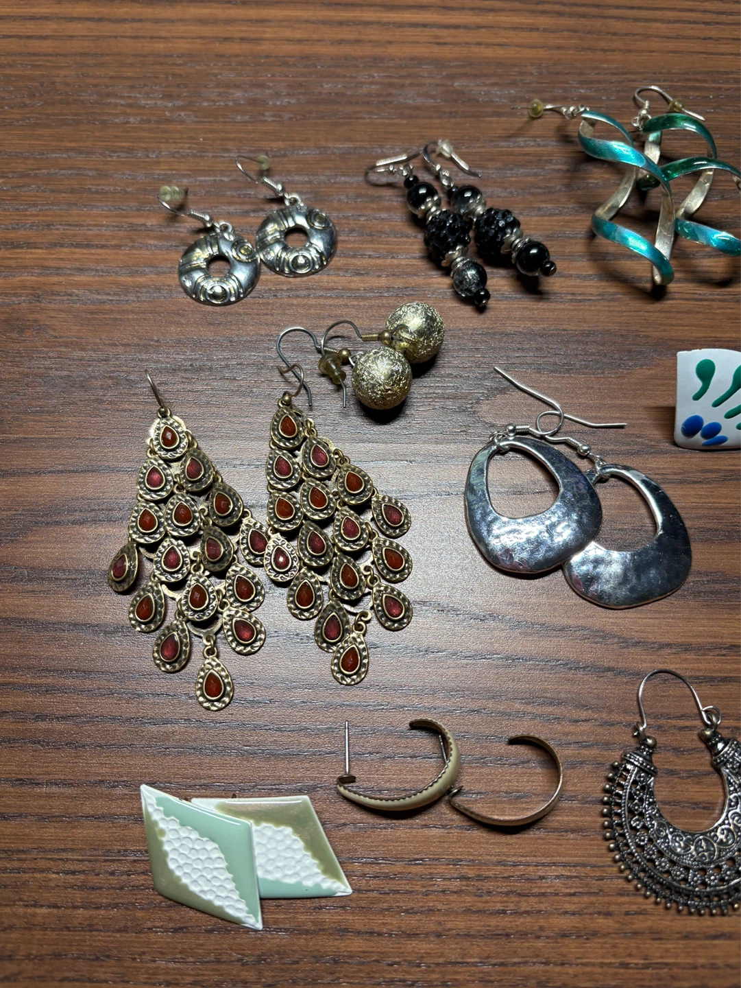 Lot of costume earrings - photo 4