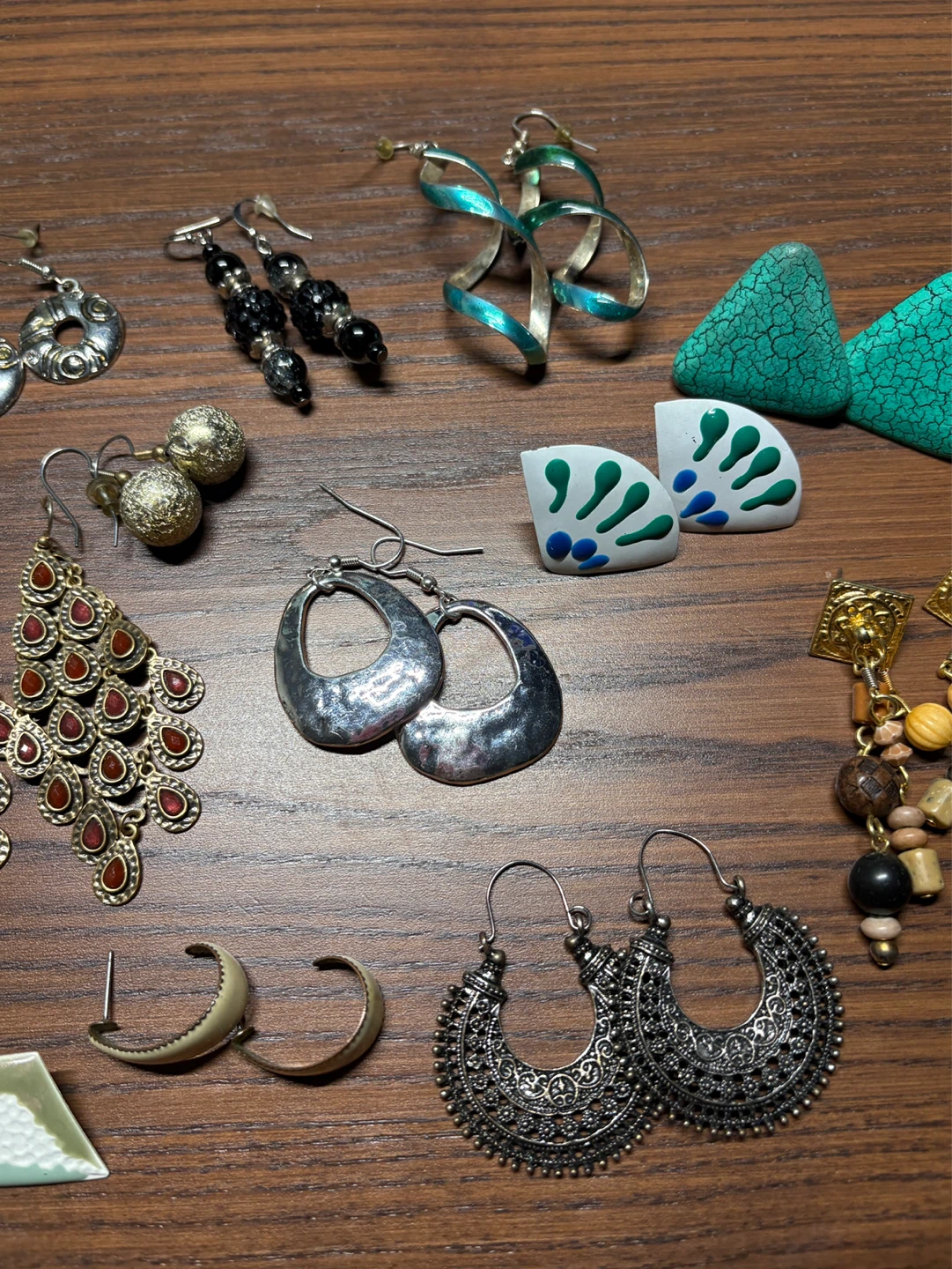 Lot of costume earrings - photo 5