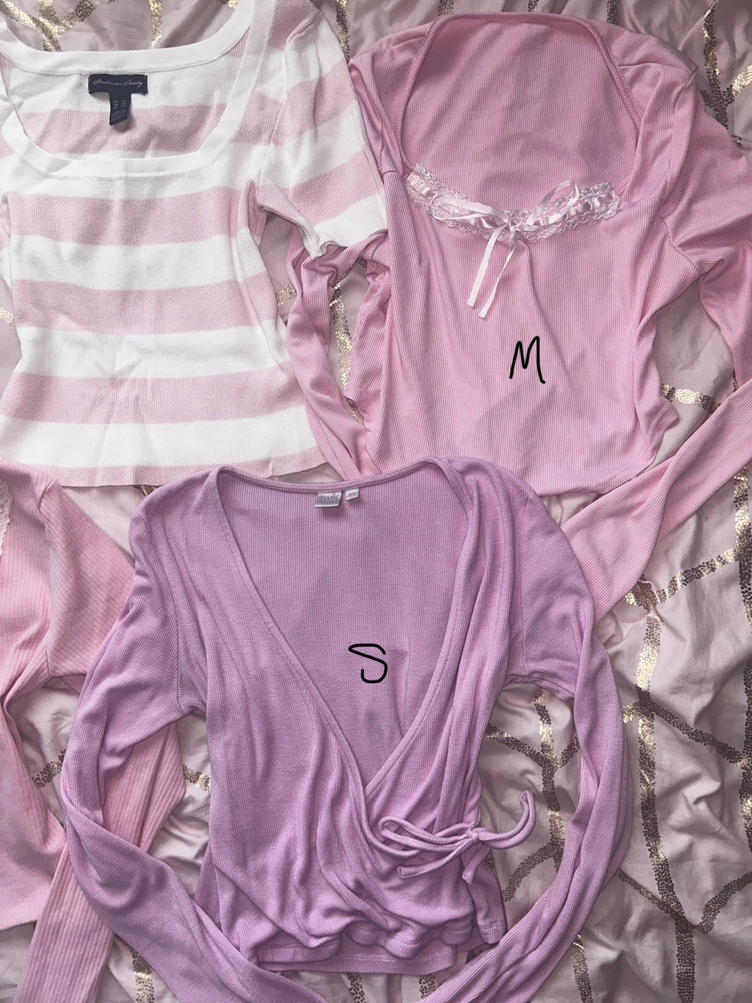 clothing bundle - photo 3