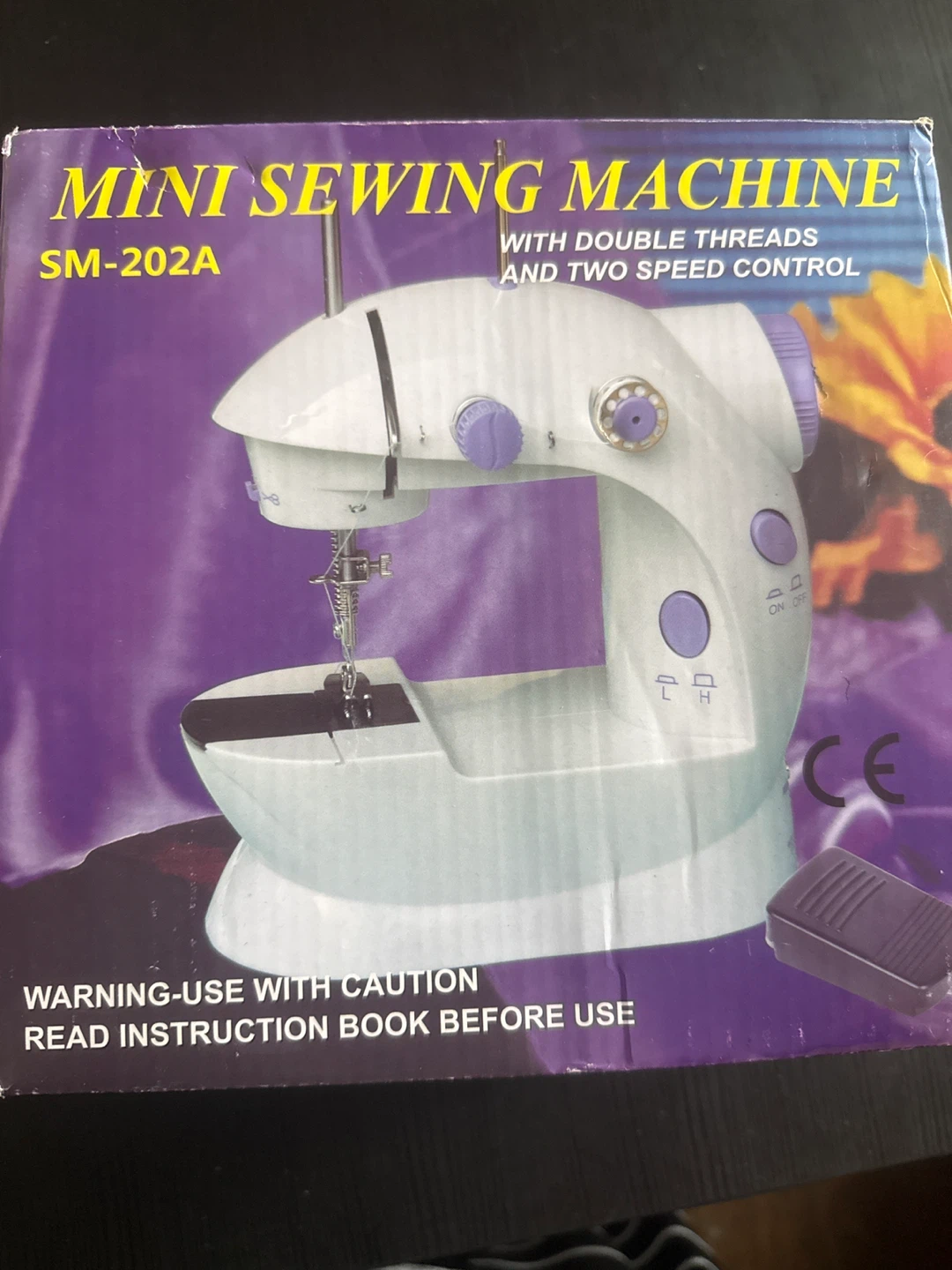 Mini Sewing Machine SM-202A with Double Threads