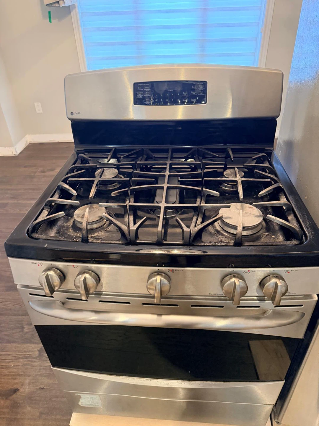 GE Profile Gas Range - photo 3