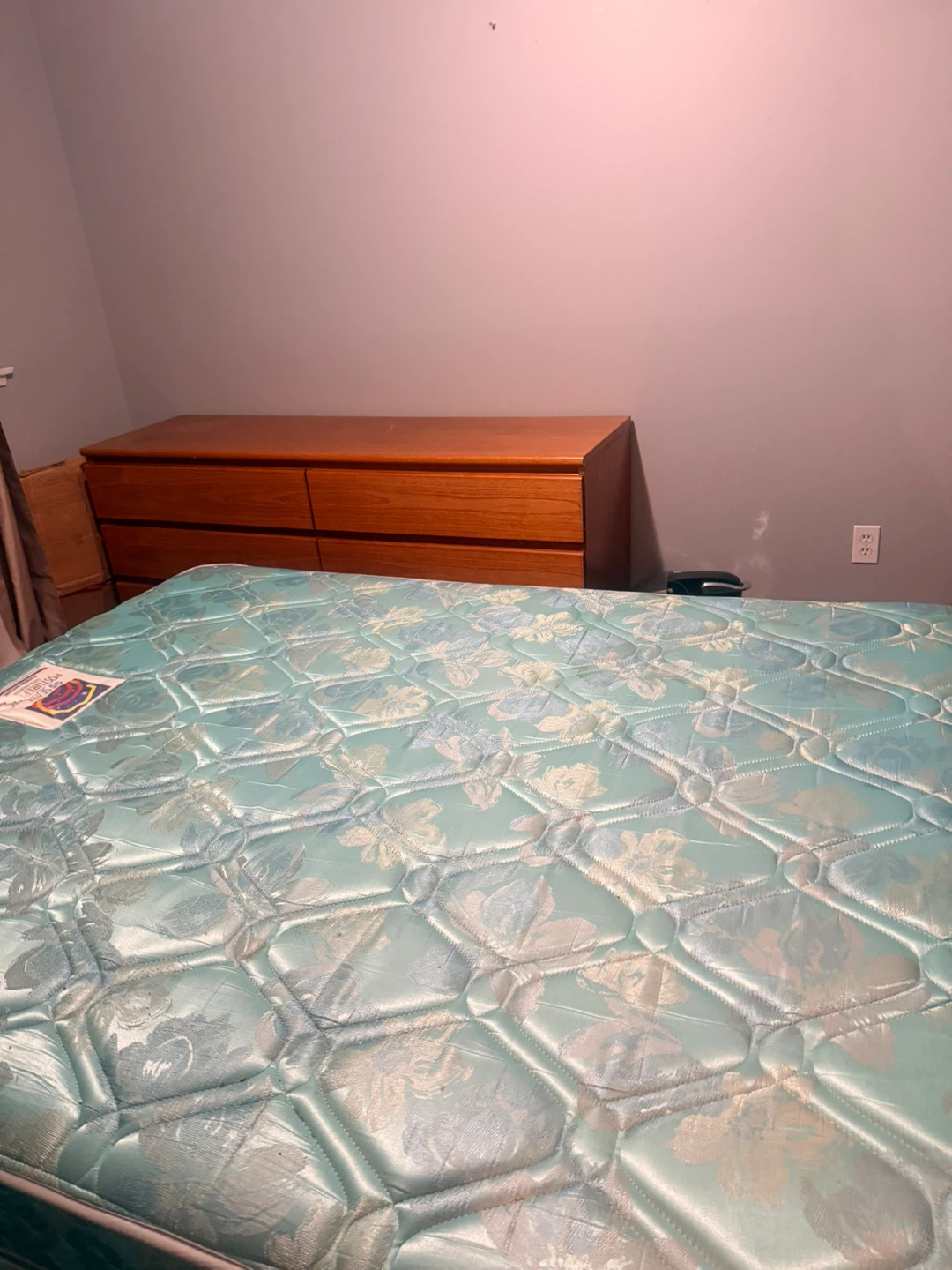 Queen Mattress and Boxspring