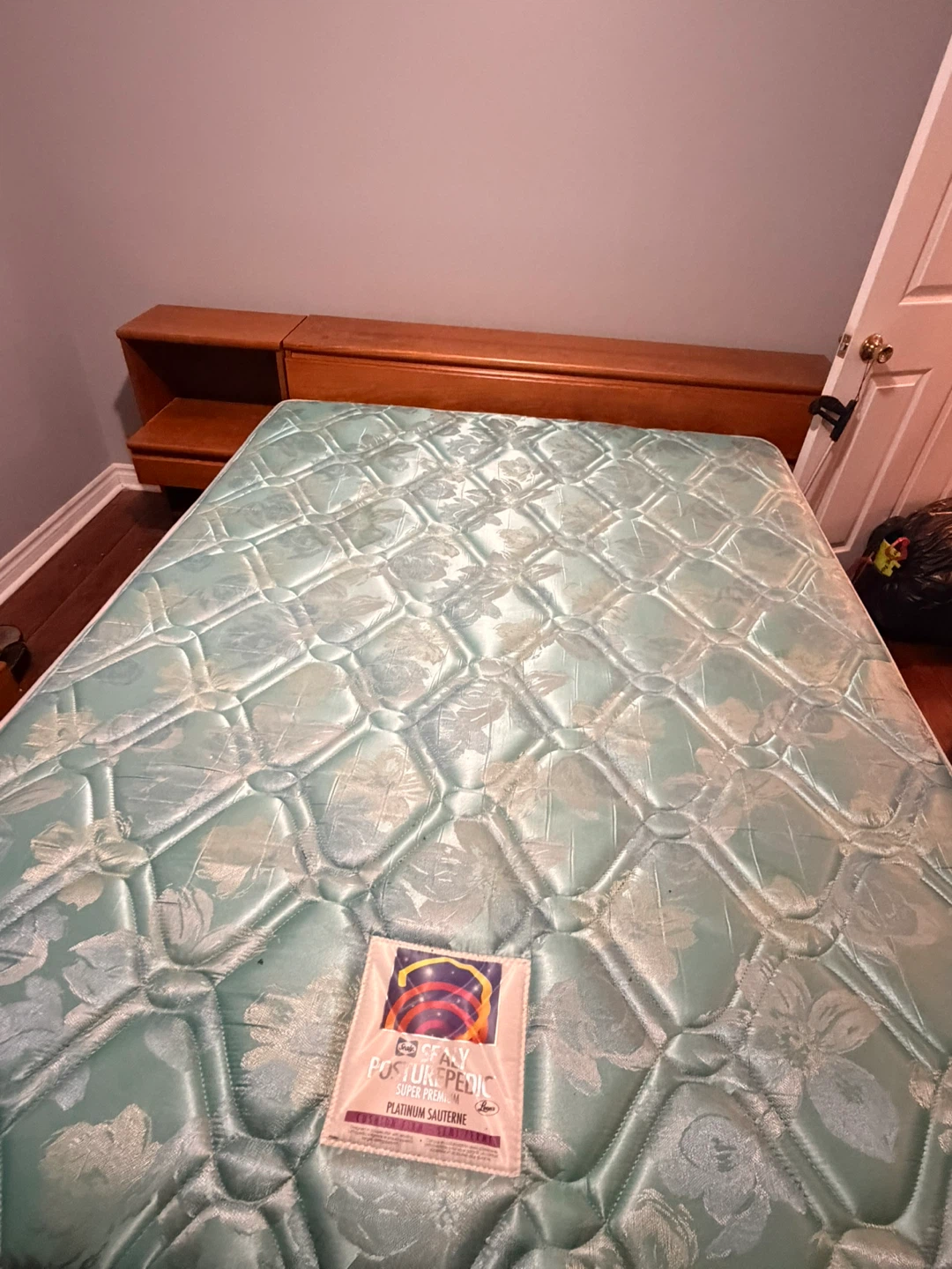 Queen Mattress and Boxspring - photo 2