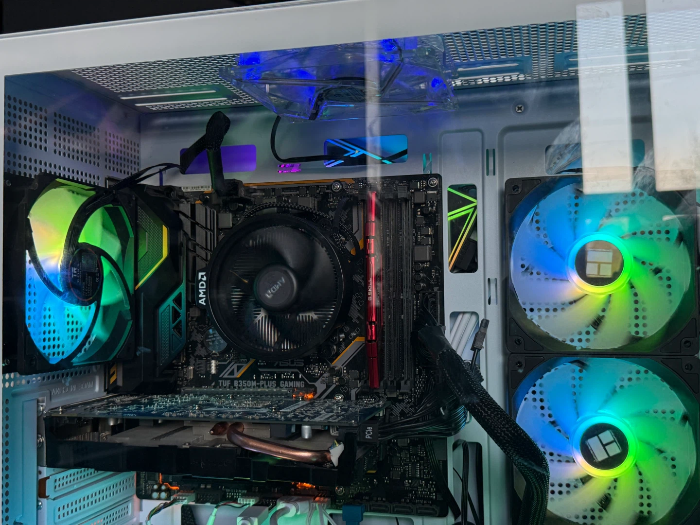 White ATX Gaming PC with RGB Fans - photo 2