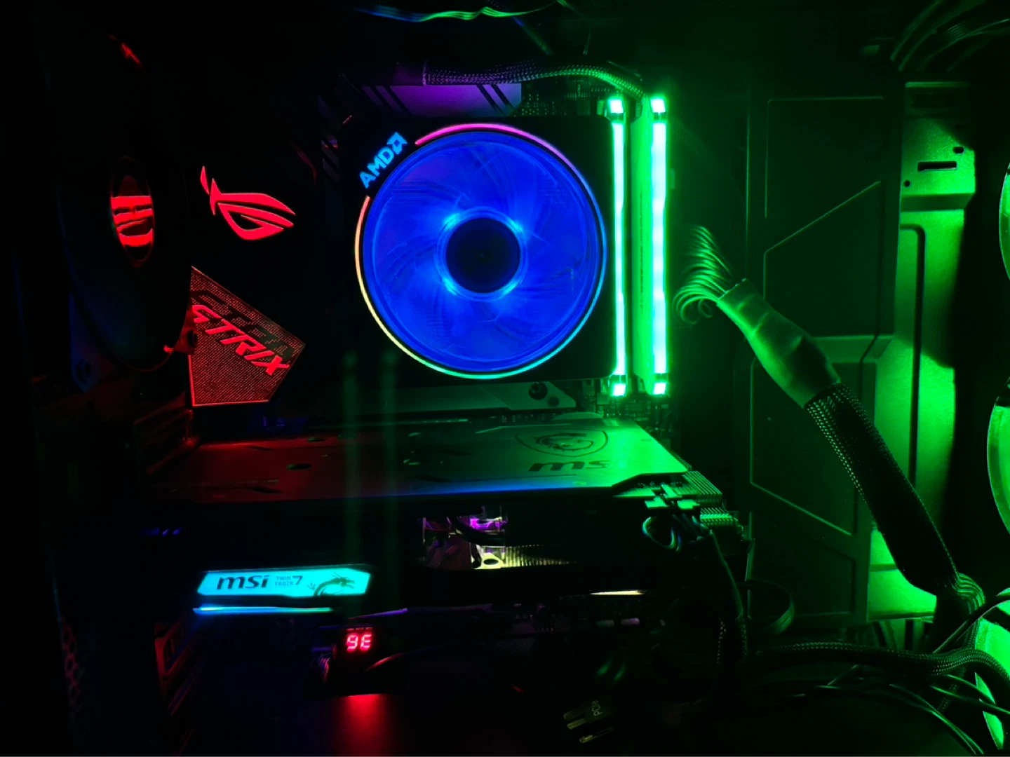 Gaming PC - Ryzen 9 3900X / RTX 2060 Super / 2TB SSD - photo 2