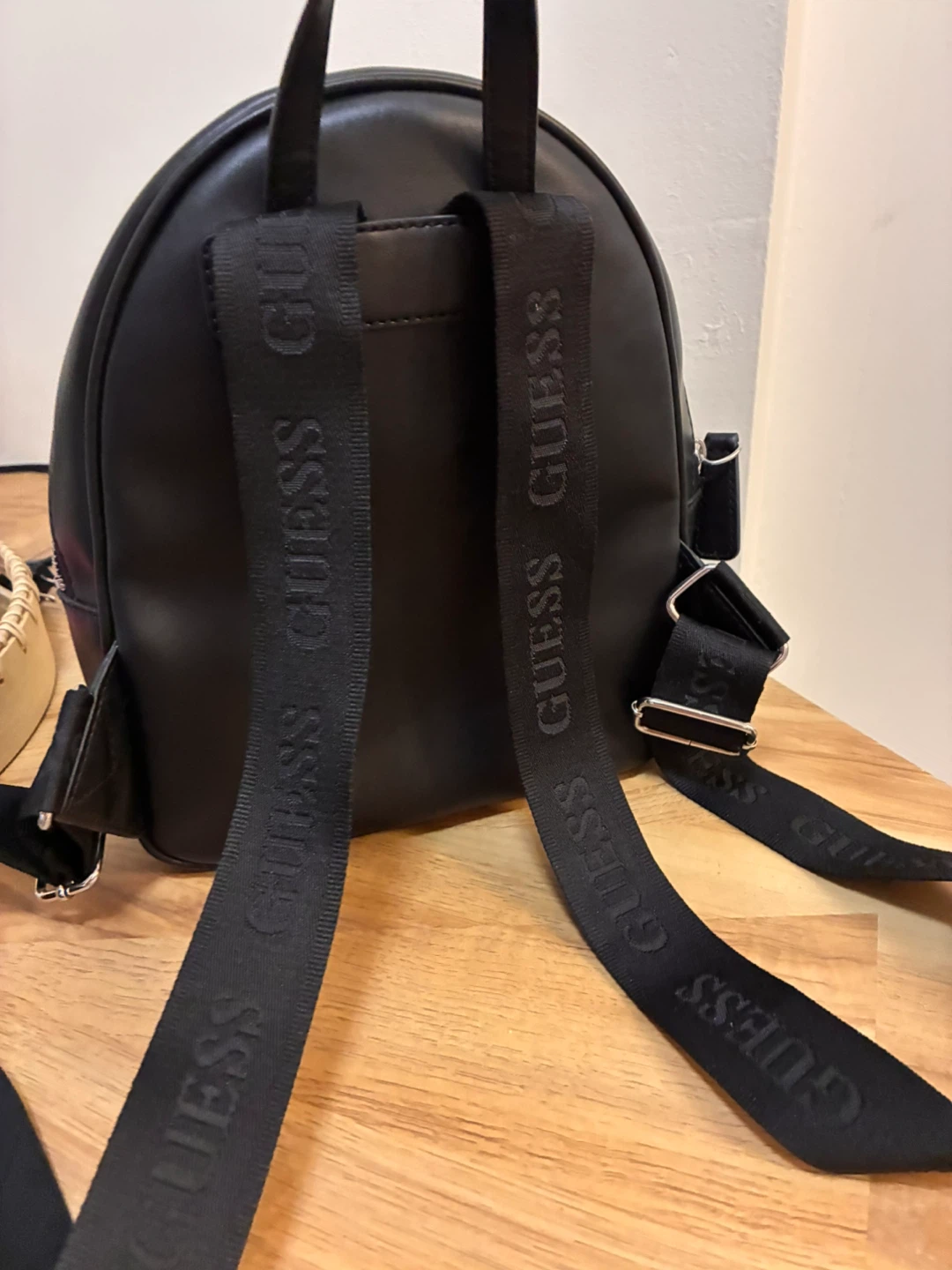 Black Guess Mini Backpack - photo 3