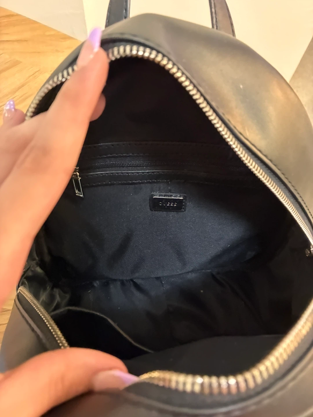 Black Guess Mini Backpack - photo 5