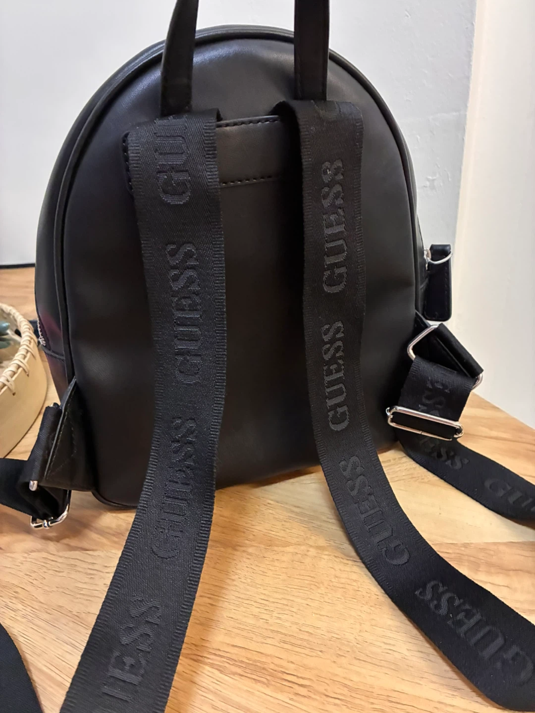 Black Guess Mini Backpack - photo 4