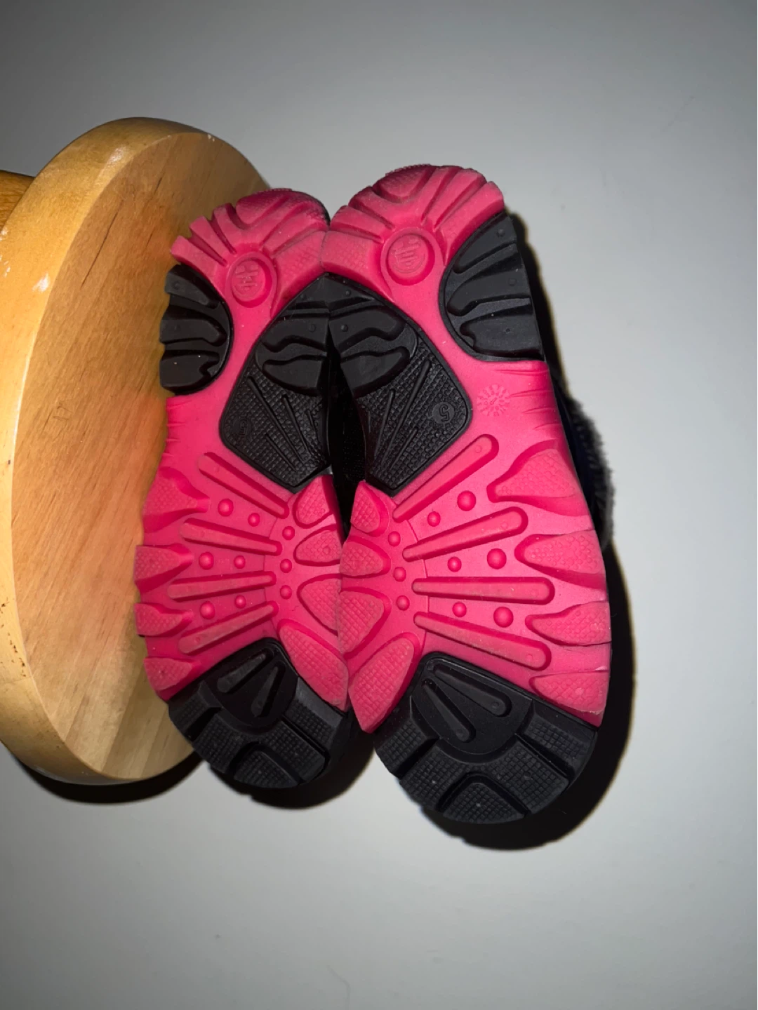 Kamik Kids Snow Boots Size 6 - photo 4