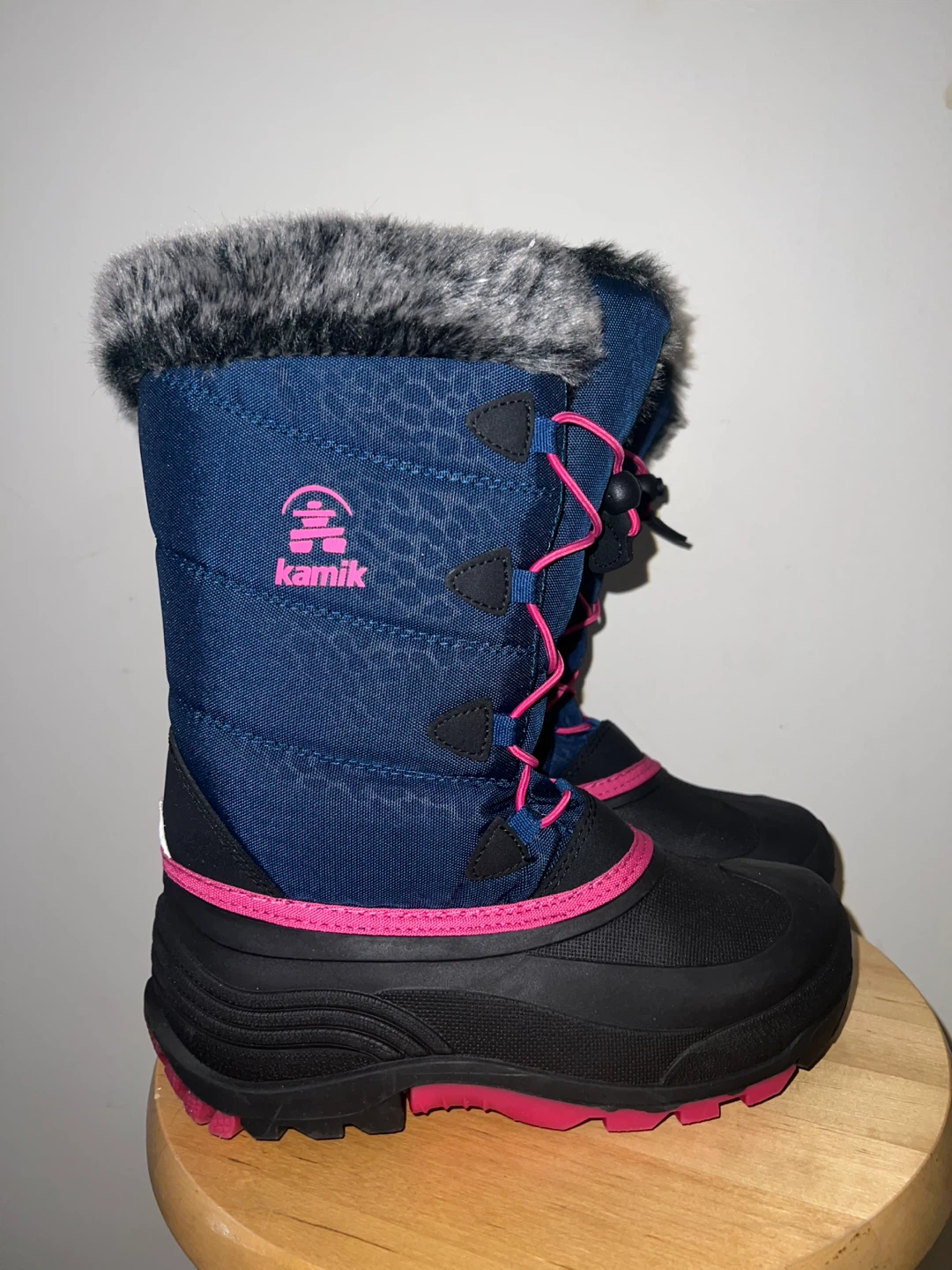 Kamik Kids Snow Boots Size 6 - photo 2