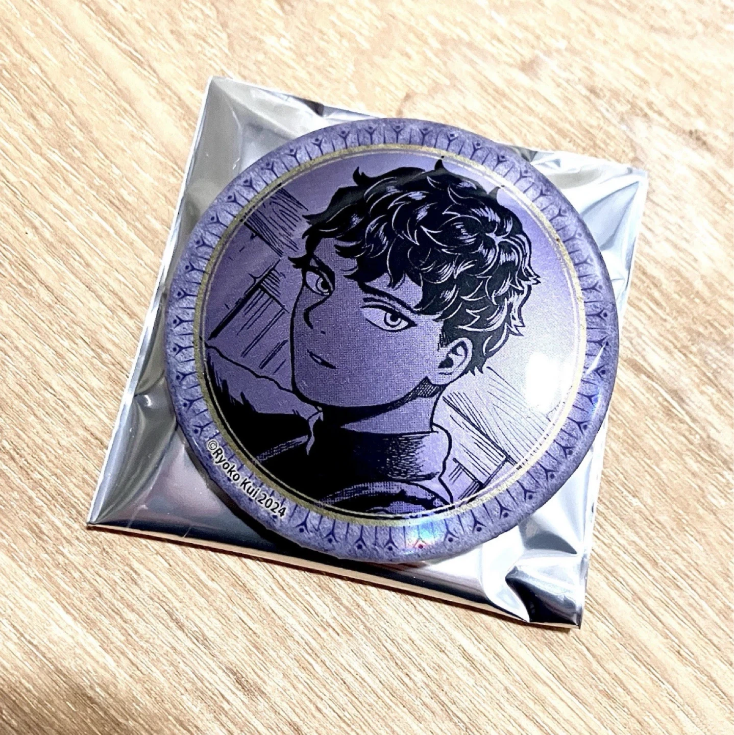 Delicious In Dungeon Kabru Holographic Button Pin Badge - photo 3