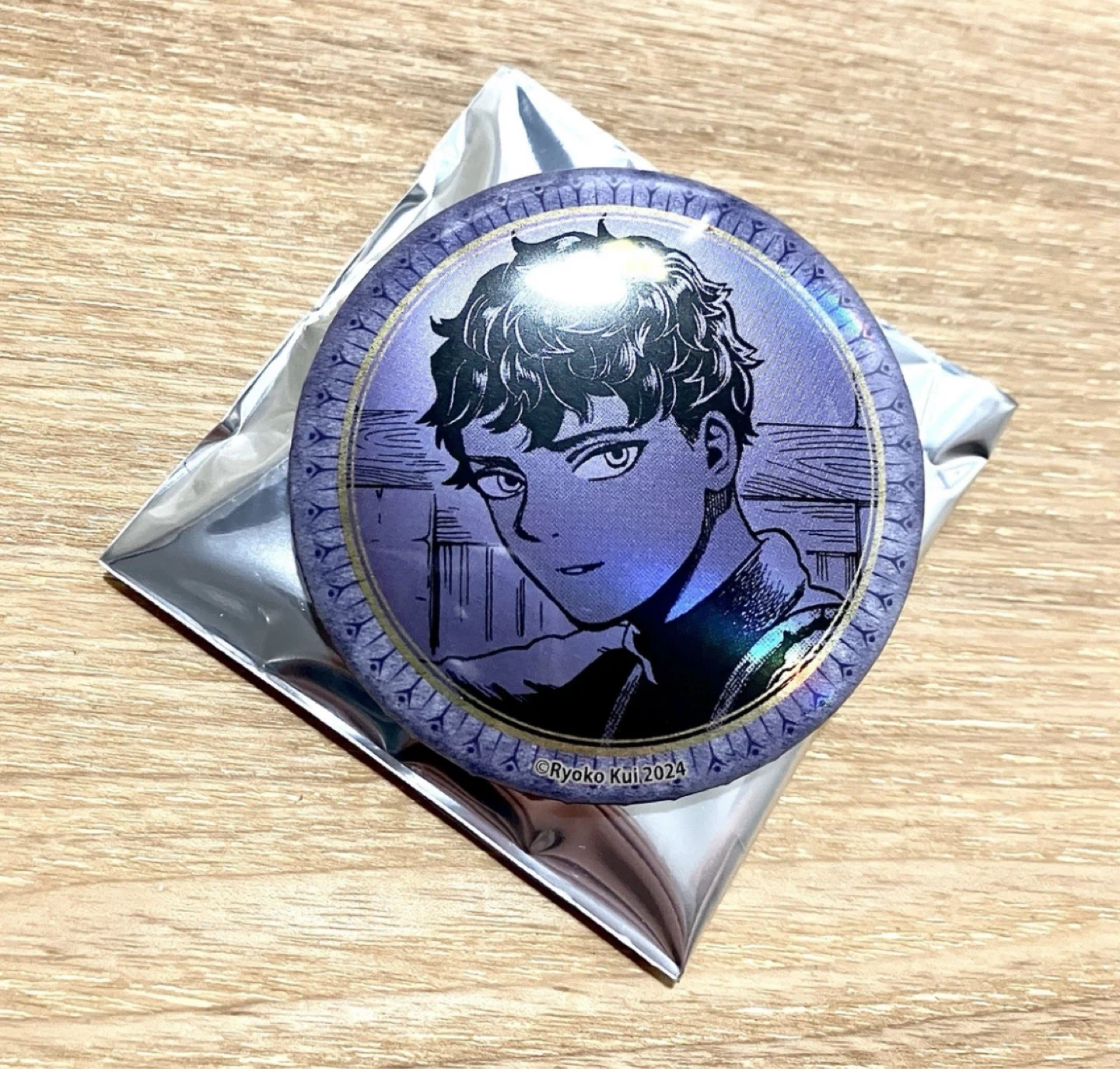 Delicious In Dungeon Kabru Holographic Button Pin Badge - photo 2