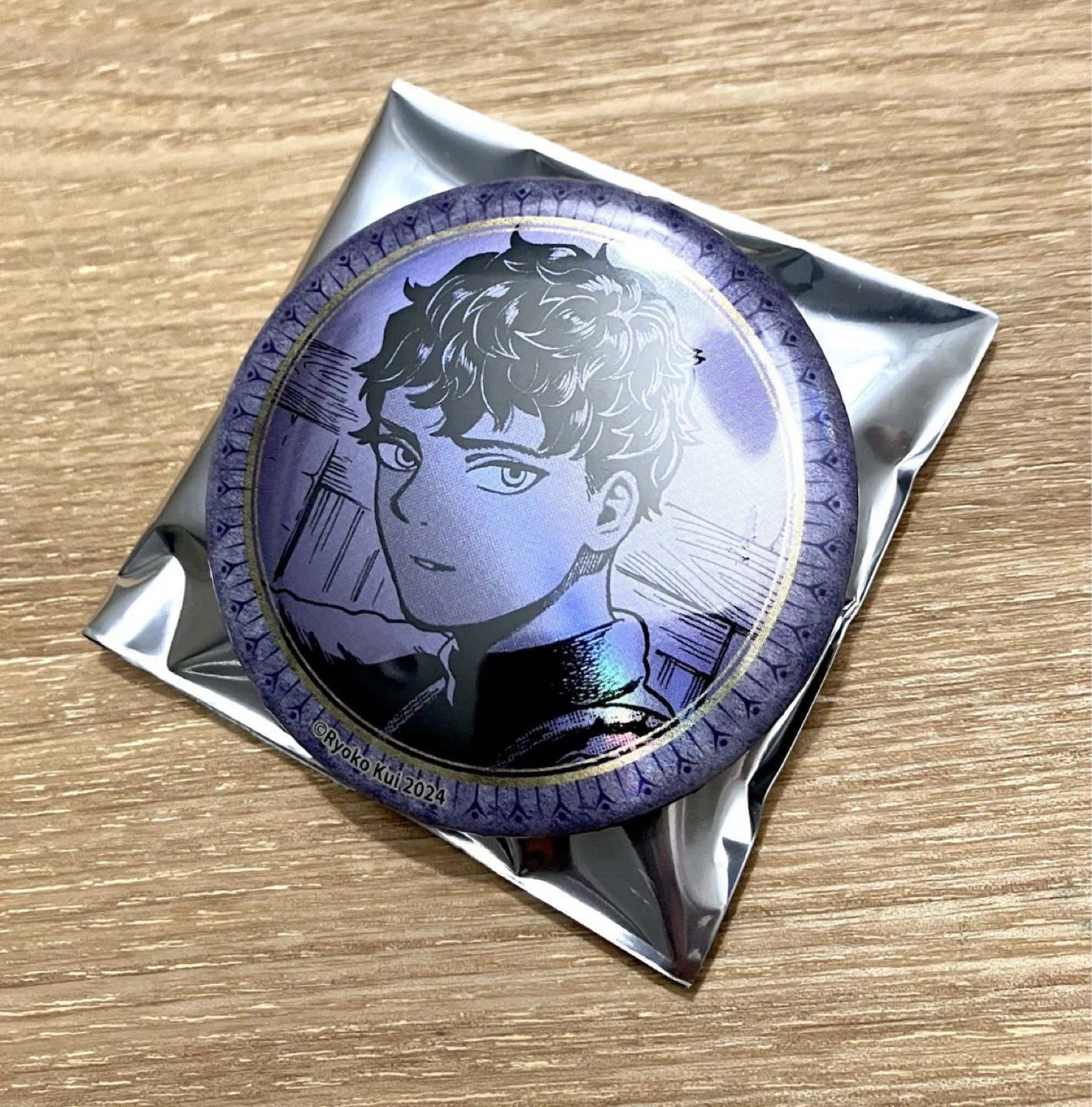 Delicious In Dungeon Kabru Holographic Button Pin Badge