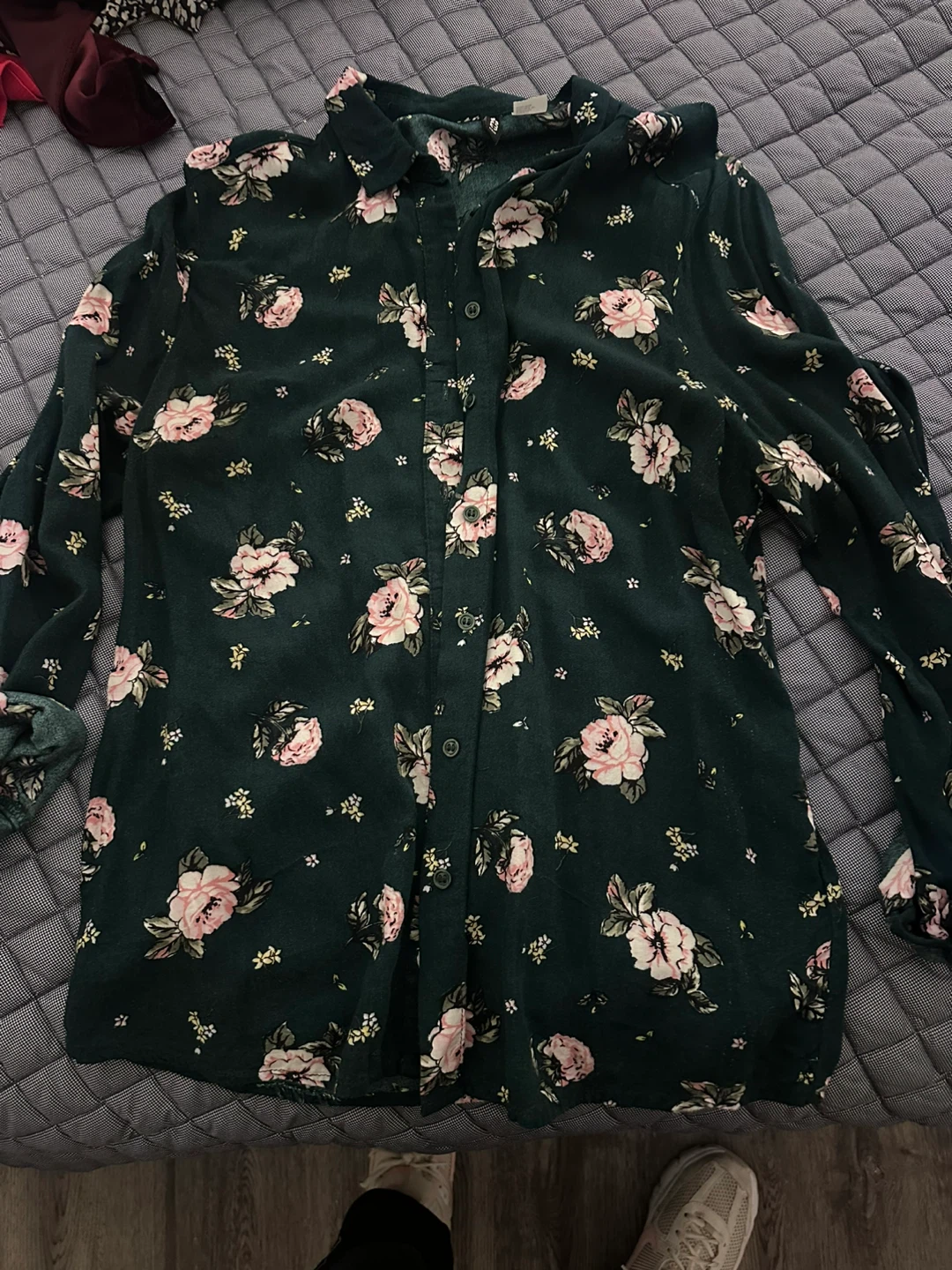 Bundle of Women's clothes - photo 3