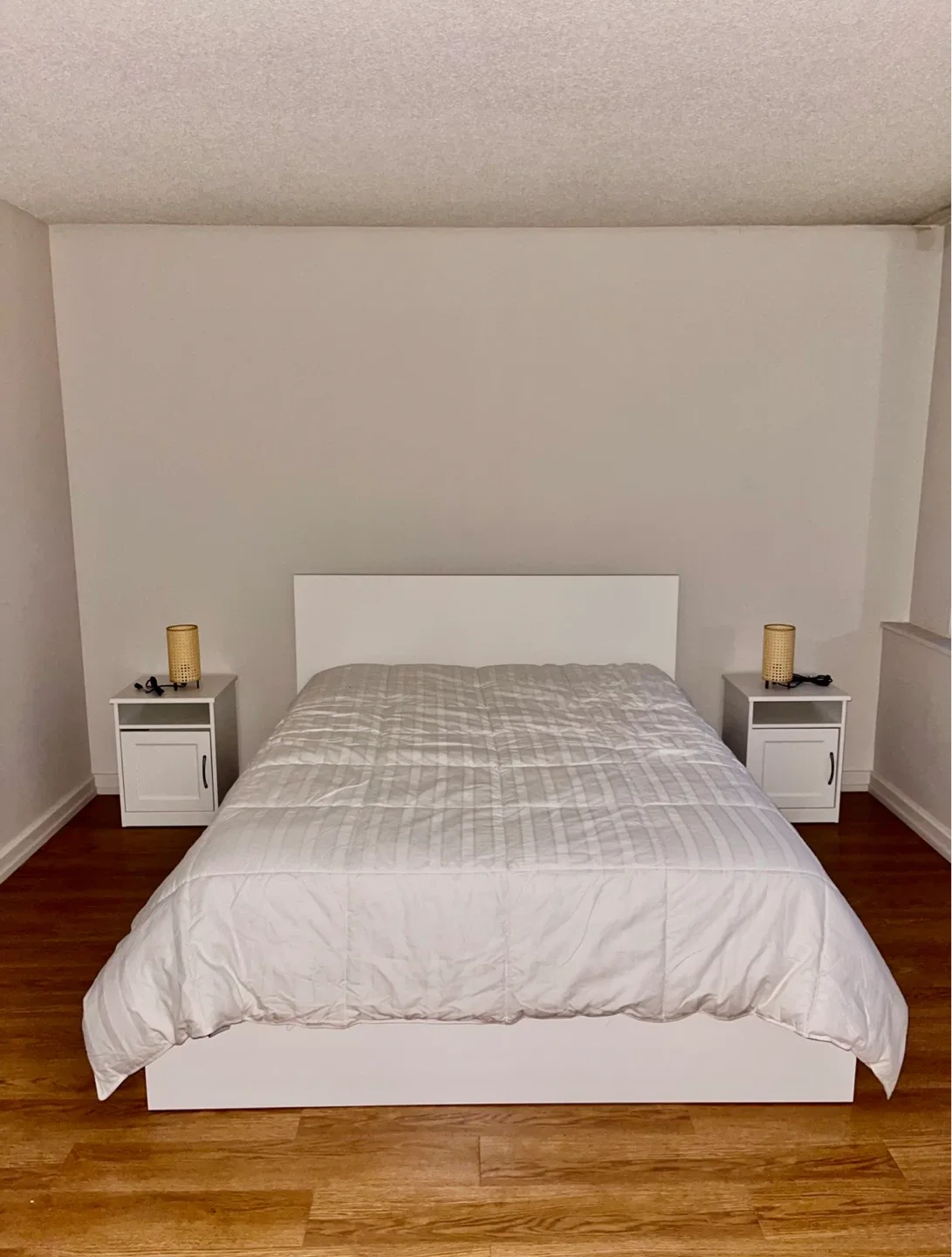 White Platform Bed Frame(Queen) with Two Nightstands