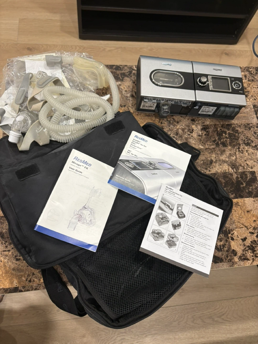 ResMed S9 Escape CPAP Machine with Accessories - photo 3
