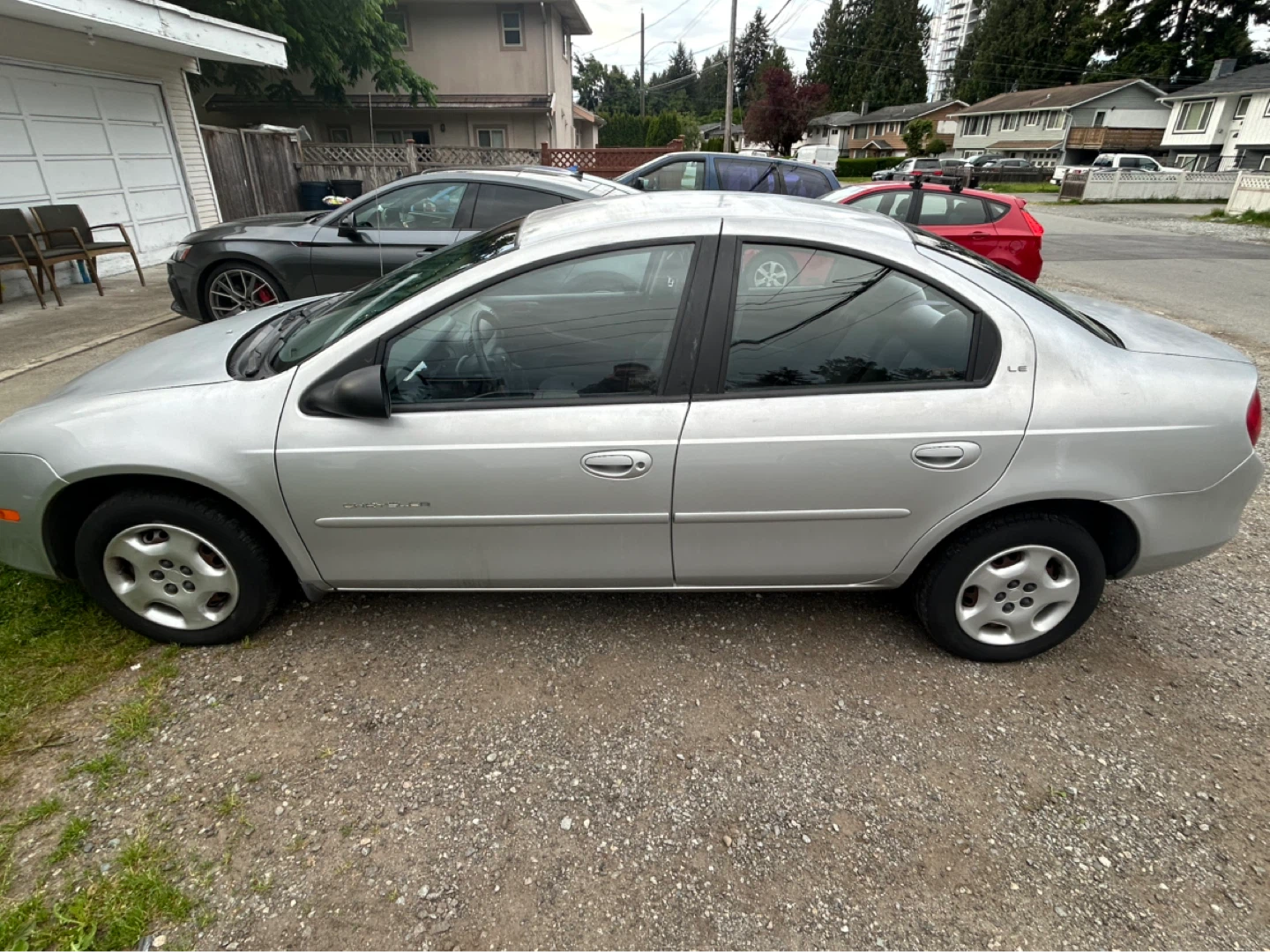 2001 Dodge Neon - photo 2