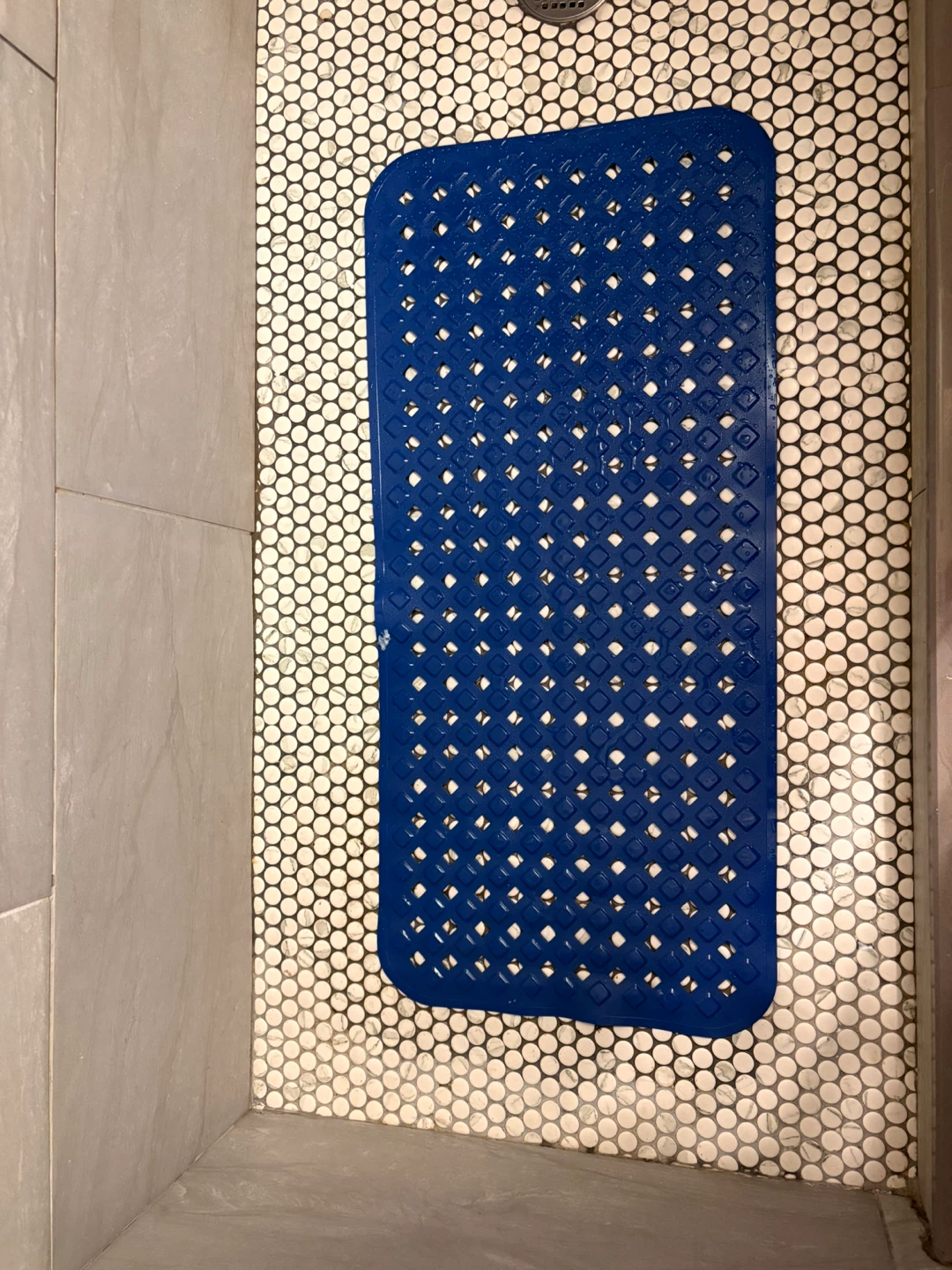 Blue Rubber Bath Mat - photo 2