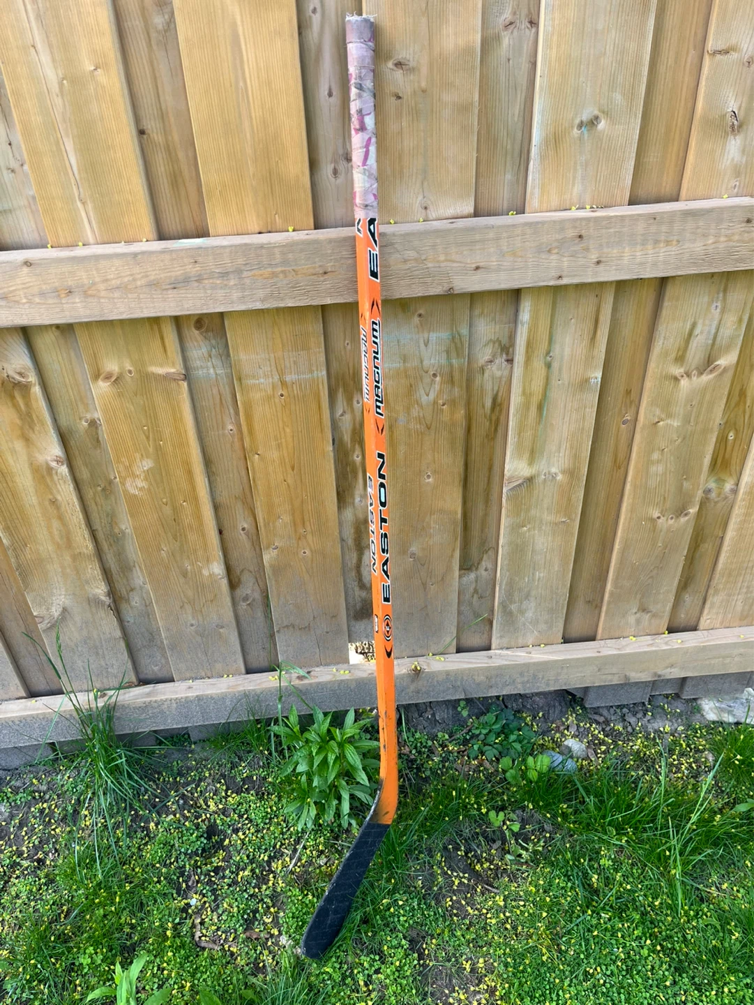 Easton Magnum Hockey Stick 🏒