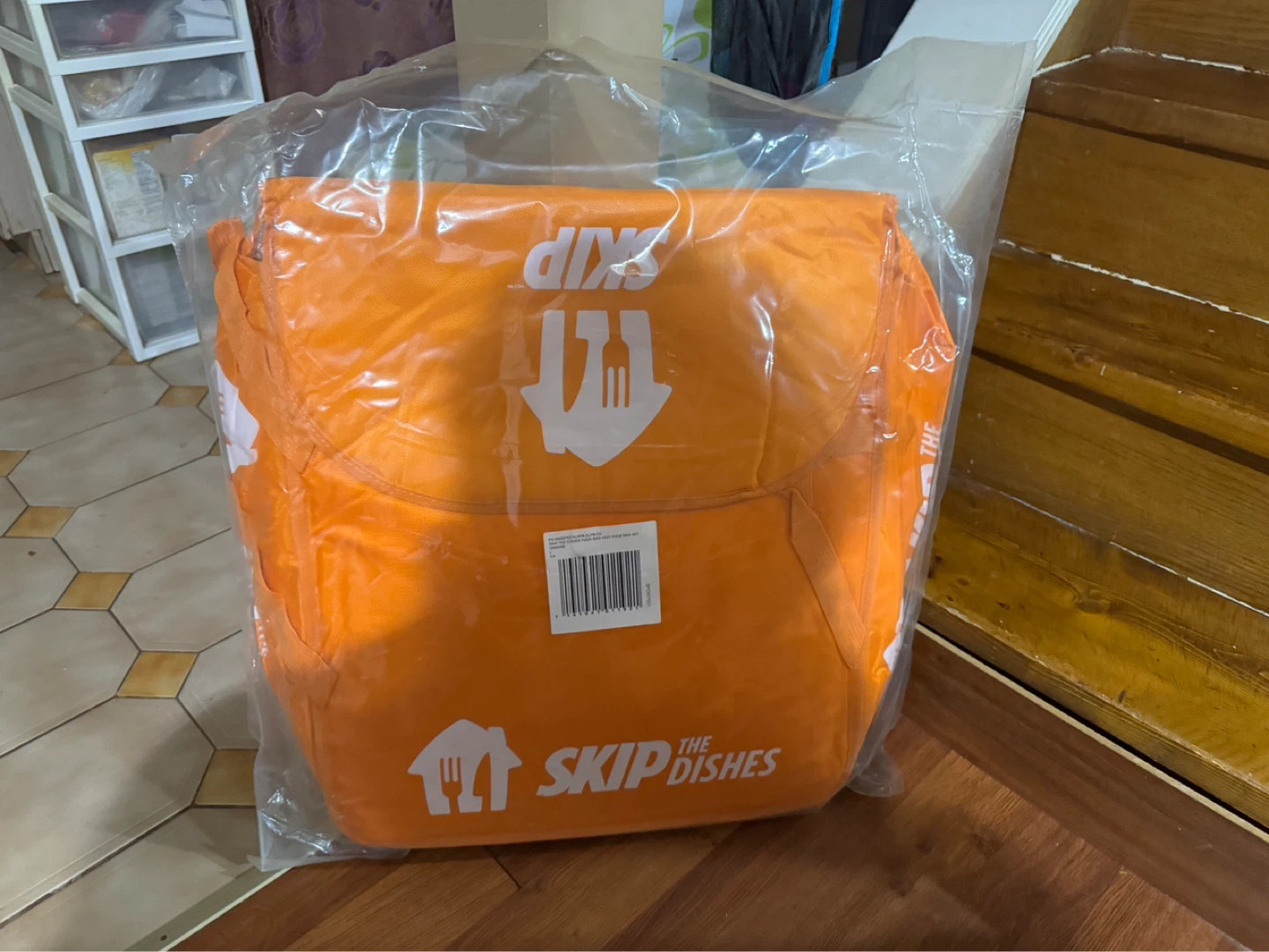 SkipTheDishes Insulated Delivery Bag - photo 2