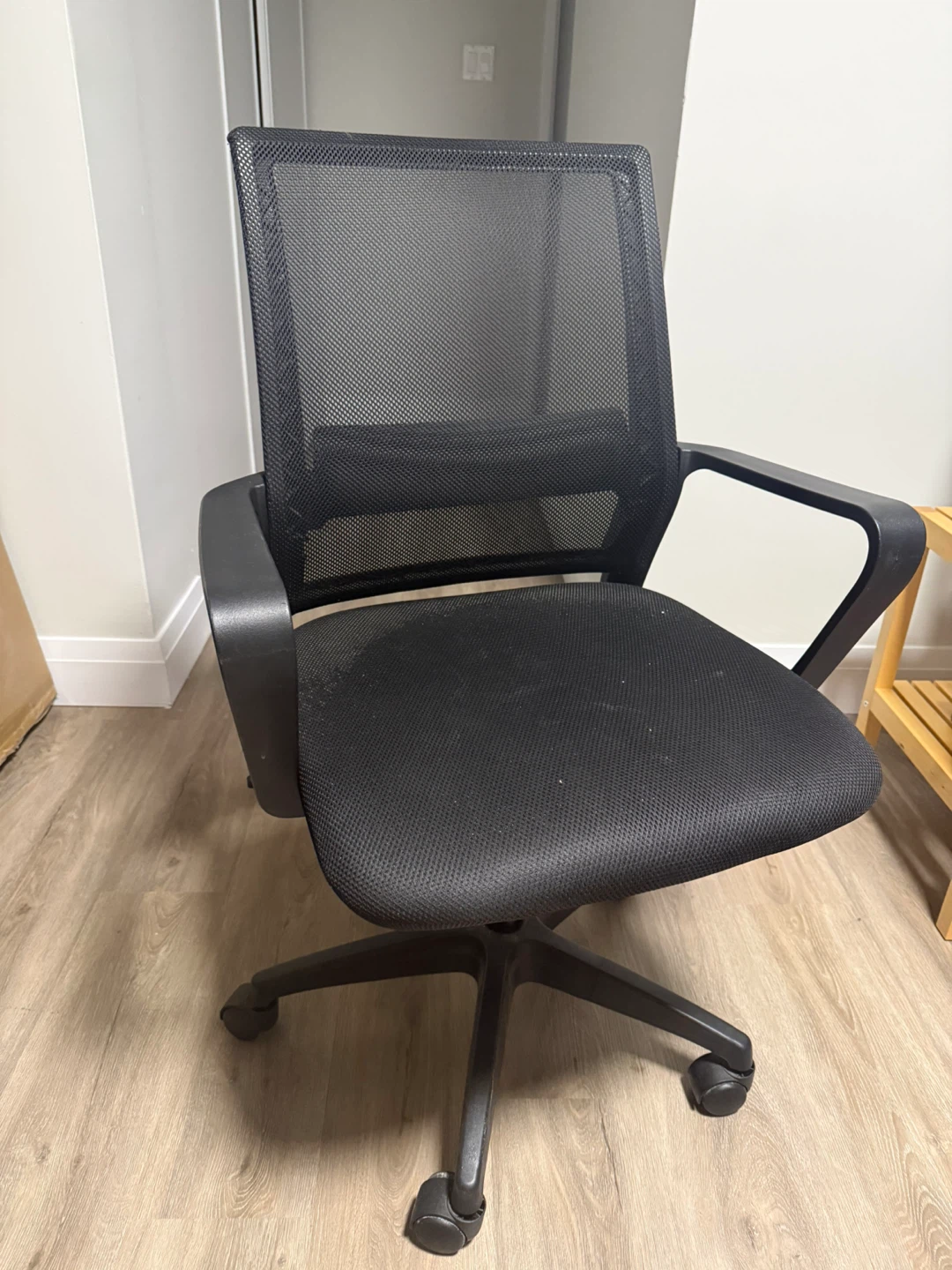 Black Mesh Office Chair
