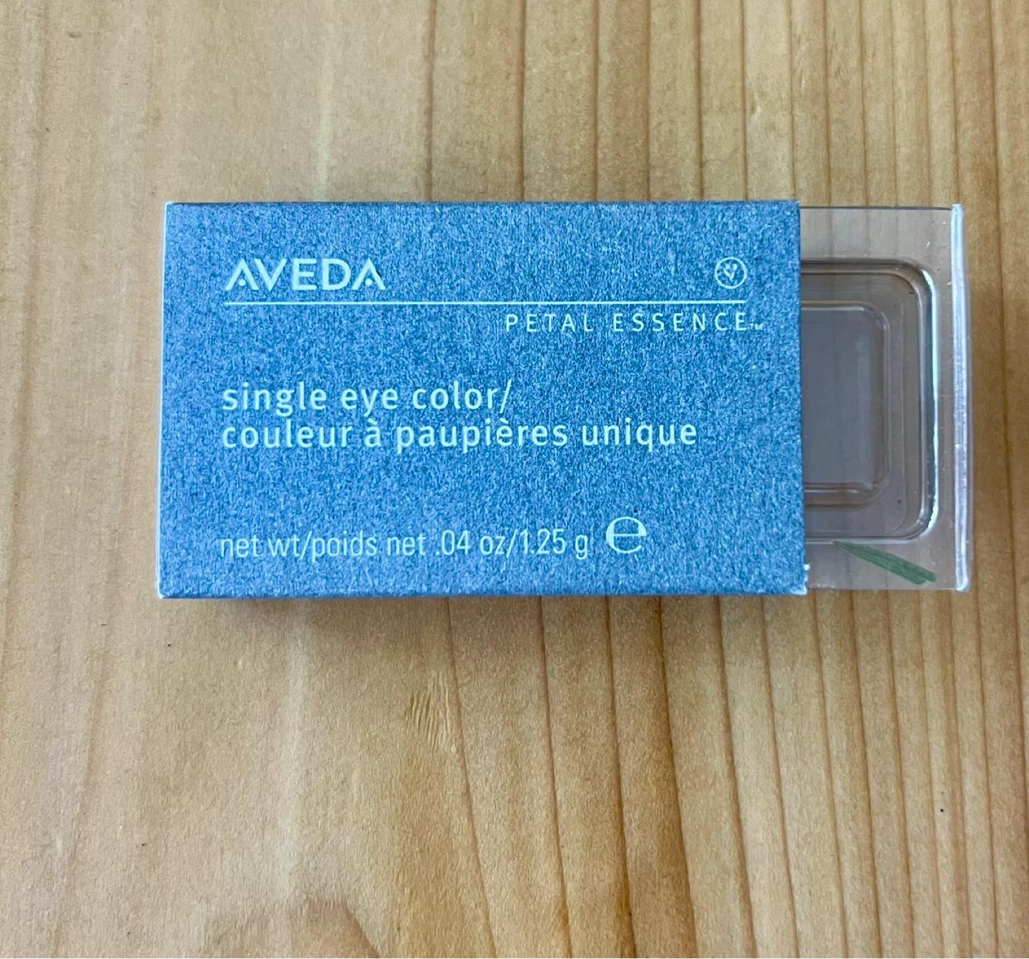 Aveda Petal Essence Single Eye Color - photo 2