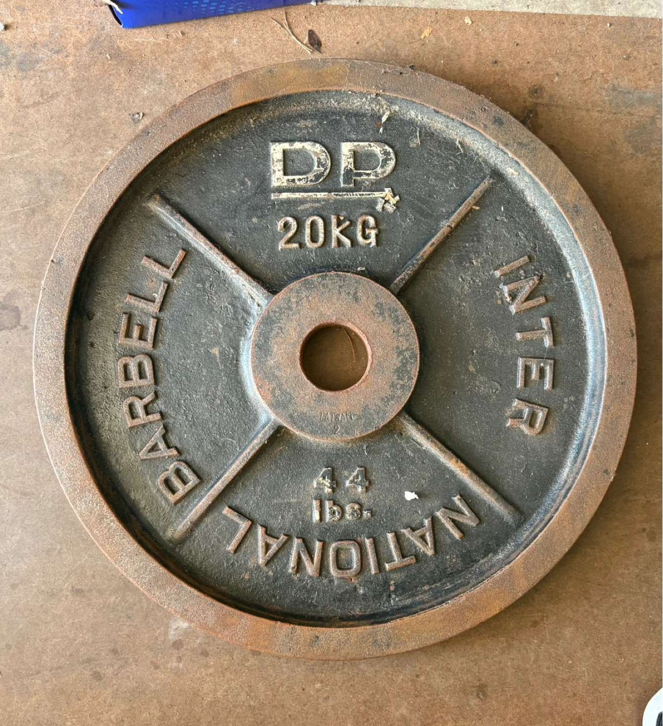 Barbell Weight Plates and bench - Various Weights - photo 2