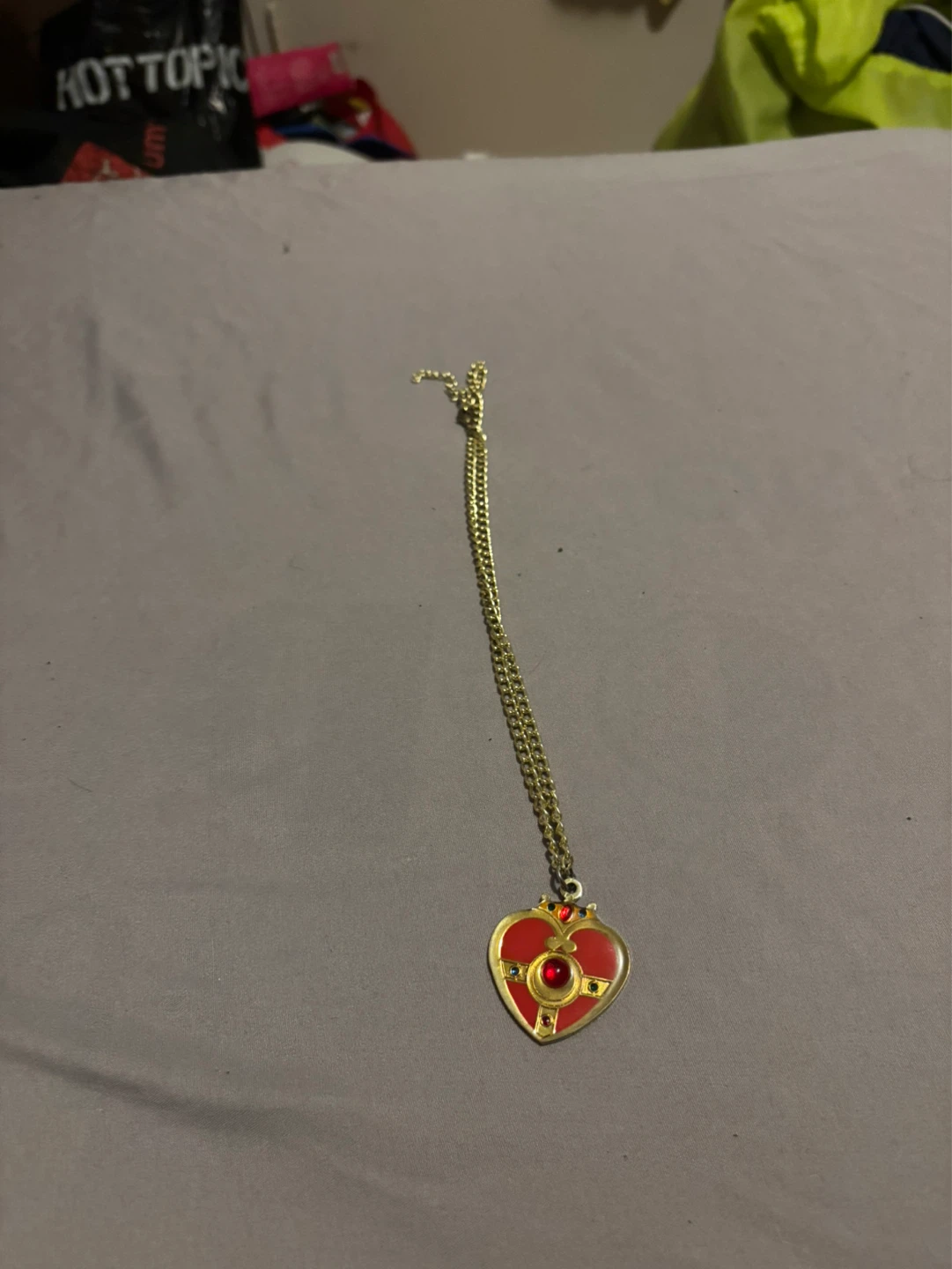 Sailor Moon Heart comsic necklace