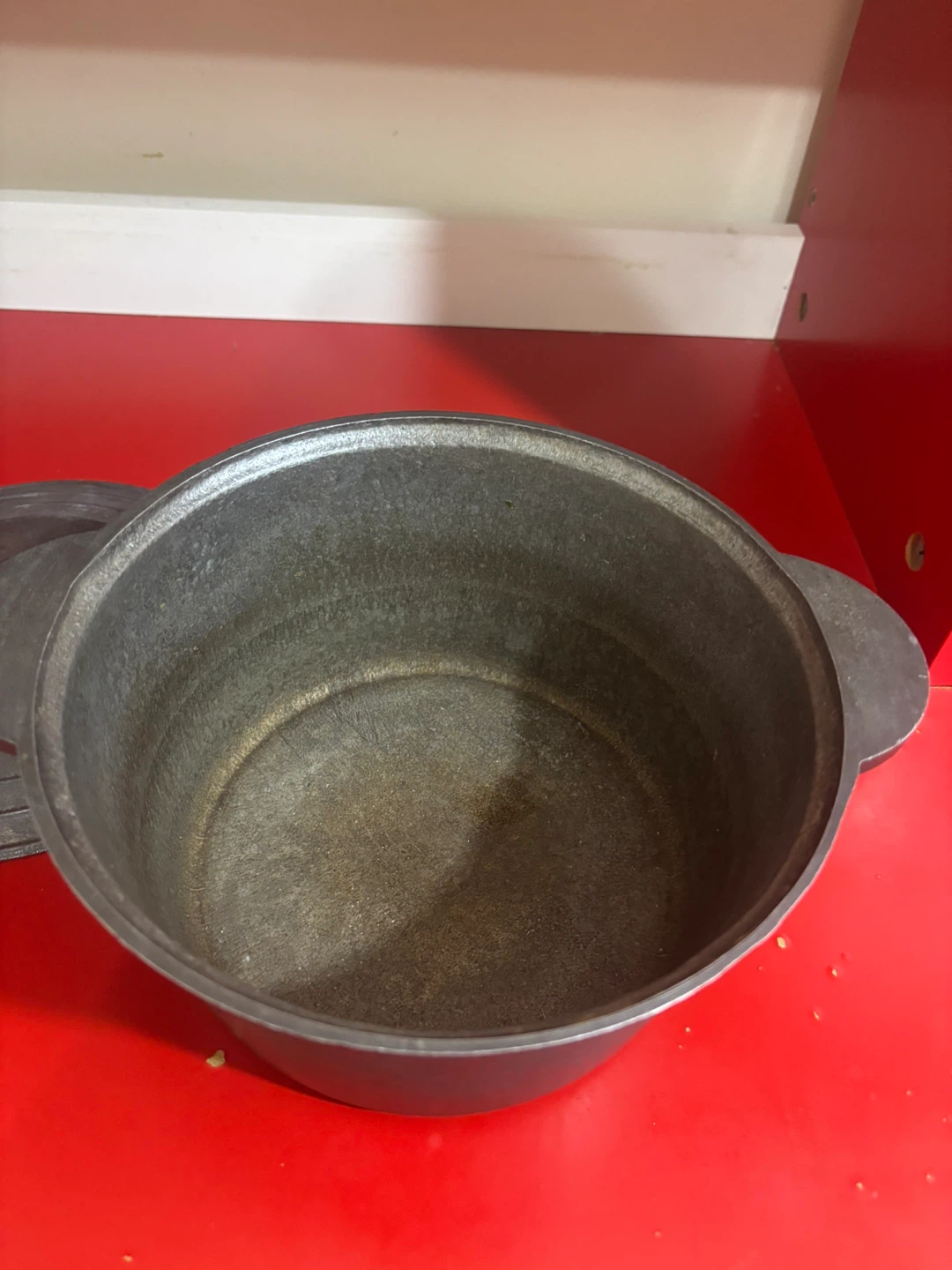 Cast Iron Pot with Lid - photo 2