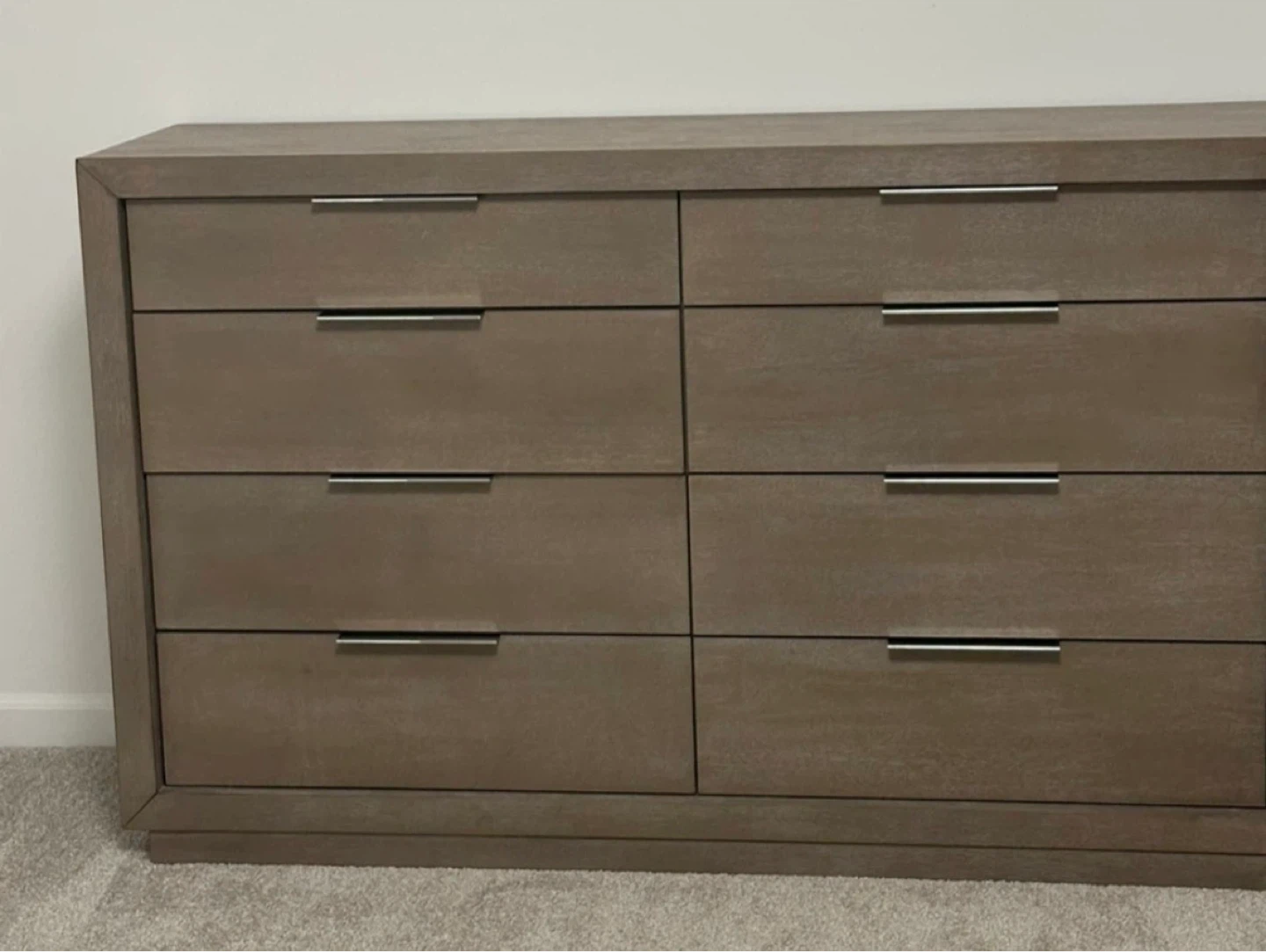 8-Drawer Dresser
