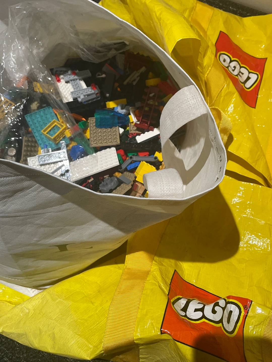 3kg Assorted LEGO Bricks