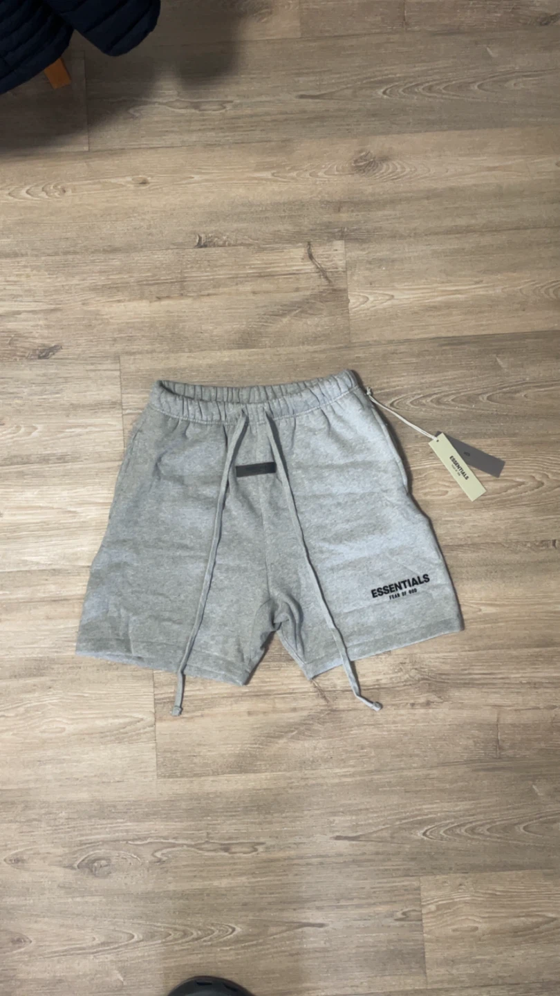 Essentials Shorts - photo 5