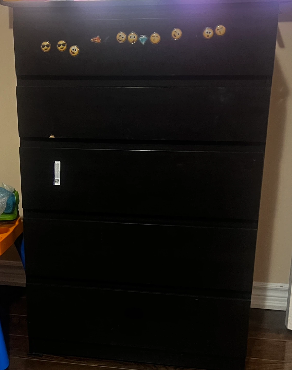 Black 5-Drawer Dresser - photo 3