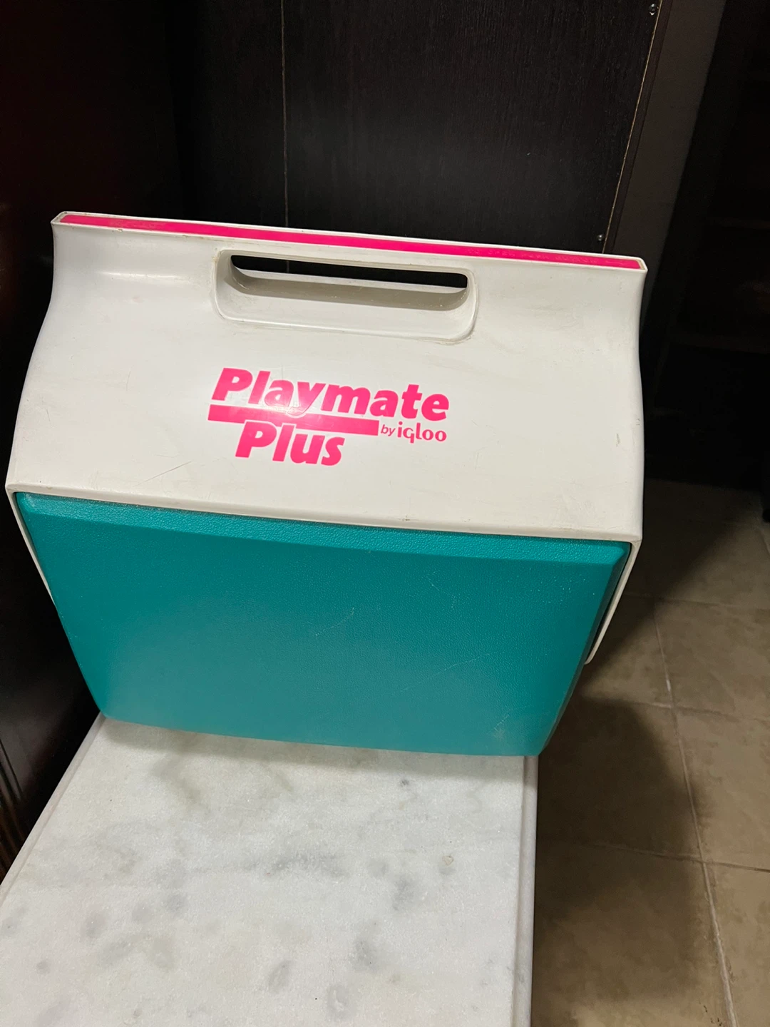 Igloo Playmate Elite & Playmate Plus Coolers + Pinnacle Jug - photo 2