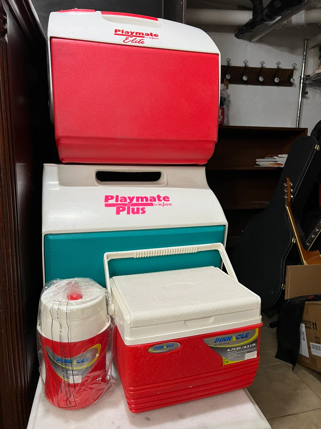 Igloo Playmate Elite & Playmate Plus Coolers + Pinnacle Jug