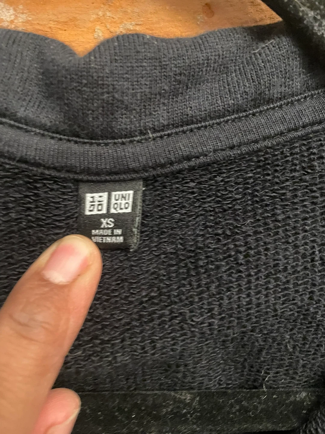 Uniqlo Black Quarter Zip Sweatshirt Size XS - photo 2