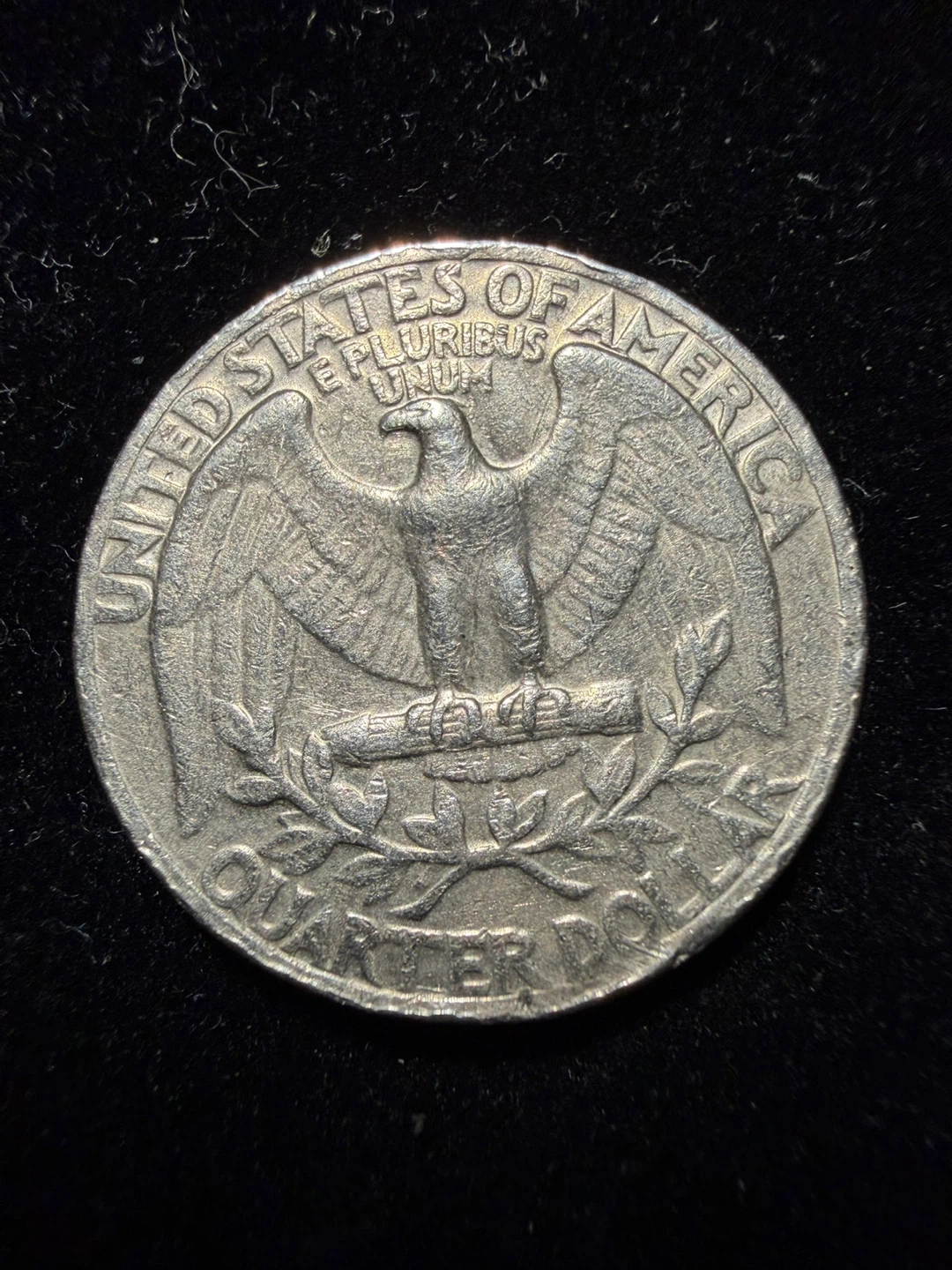 1972 United States Quarter Dollar Coin - photo 2