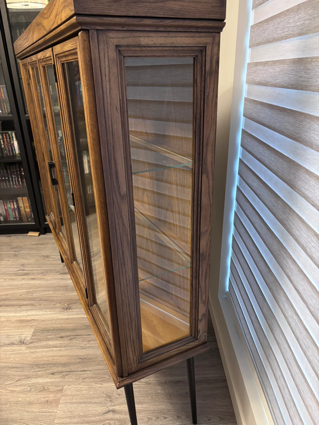 Mid-Century Modern Solid Wood Display Cabinet - photo 4