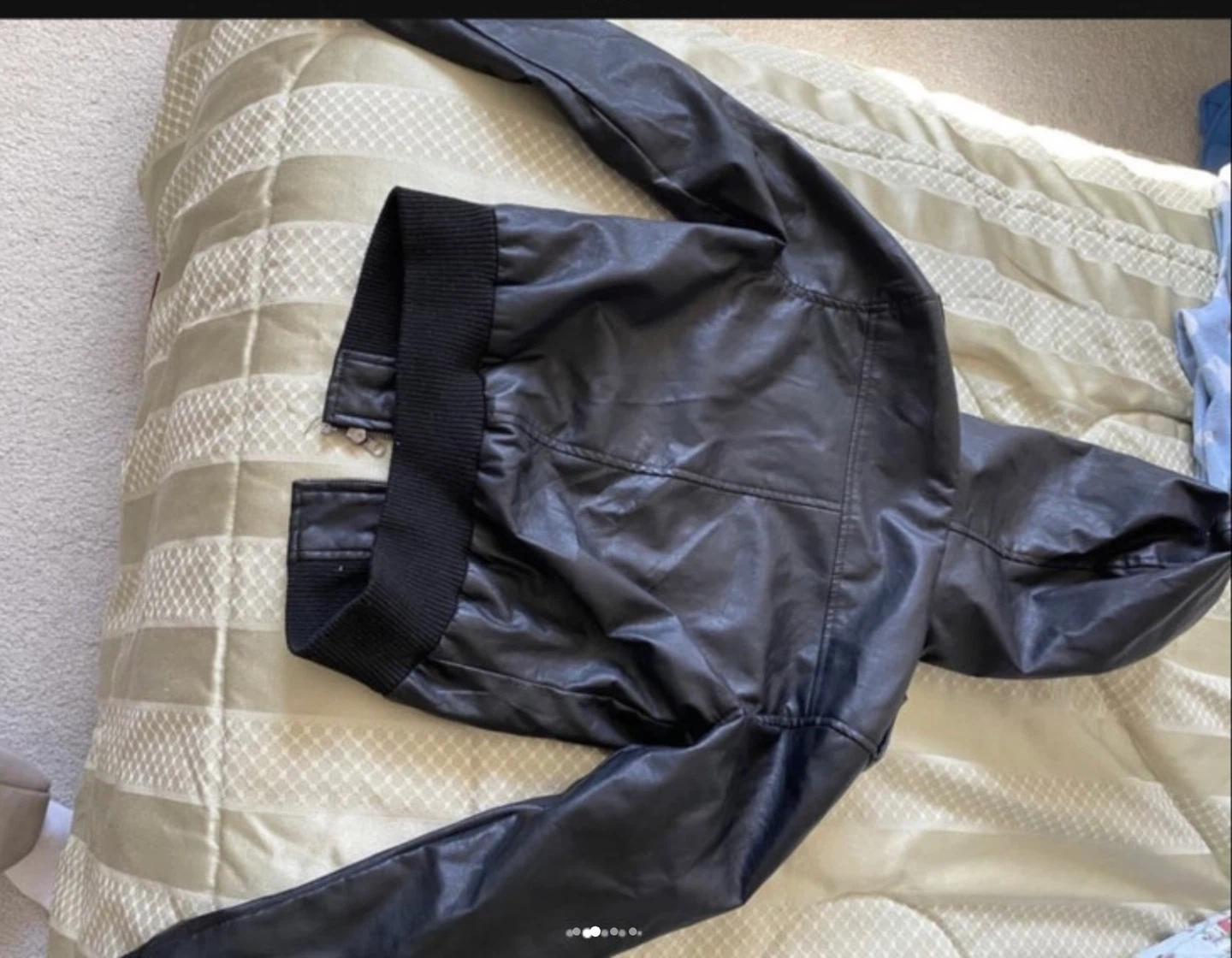 Ladies clothes $ 20 each