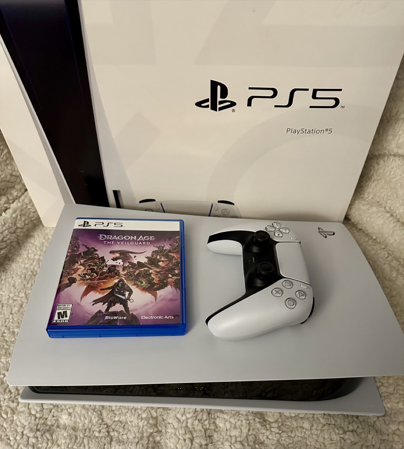 PS5 Disc Edition Console w/ one game - photo 2