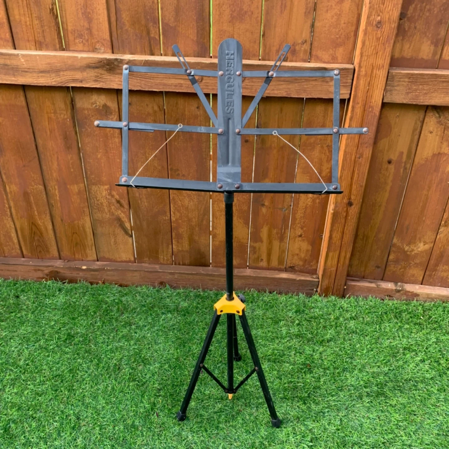 Music Stand Sheet Music Stand Hercules Folding Stand - photo 2
