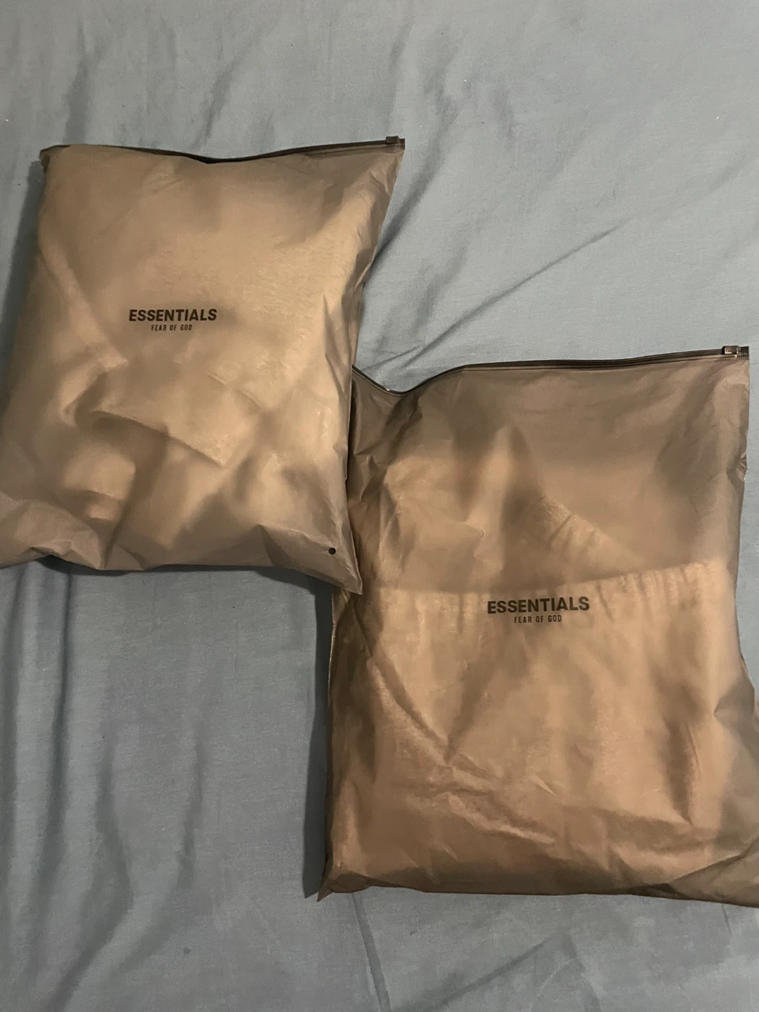 ESSENTIALS Fear of God Grey Sweatpants - photo 4