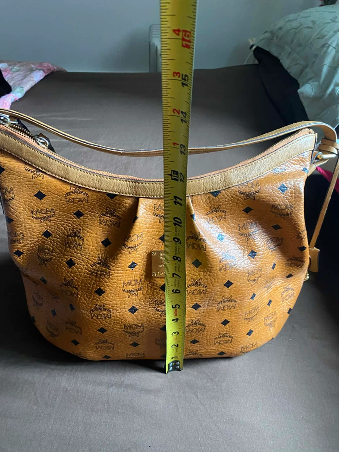 MCM Hobo Bag - Cognac Visetos - photo 4