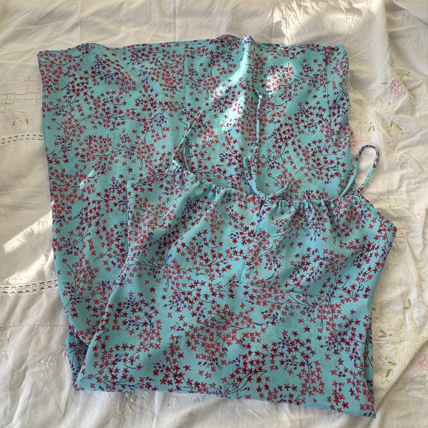 Dynamite Y2K blue floral slip dress fits S/M - photo 5